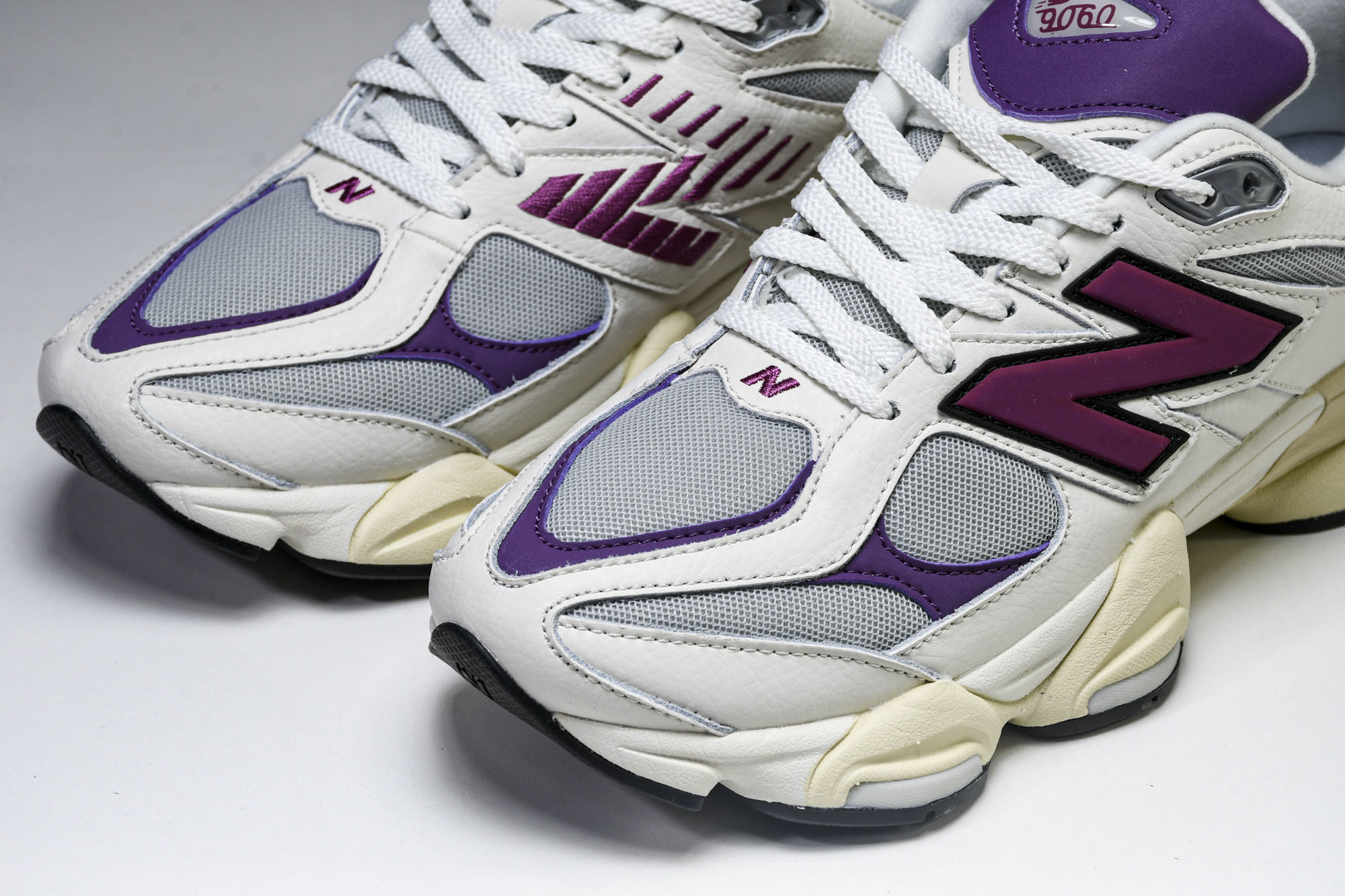 Joe Freshgoods x New Balance NB9060 联名款 复古休闲运动慢跑鞋 U9