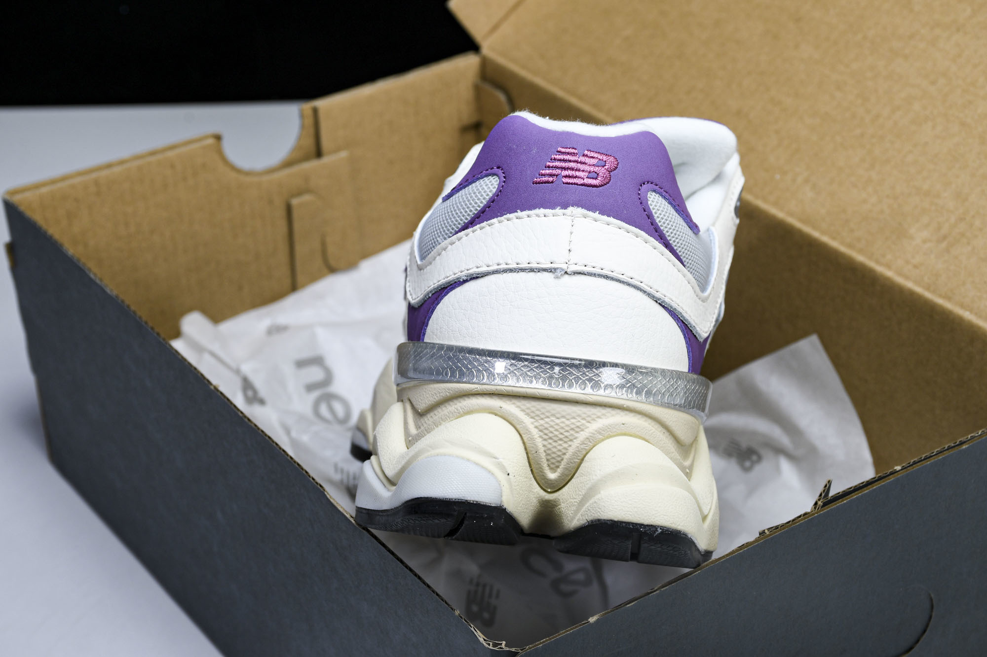 Joe Freshgoods x New Balance NB9060 联名款 复古休闲运动慢跑鞋 U9