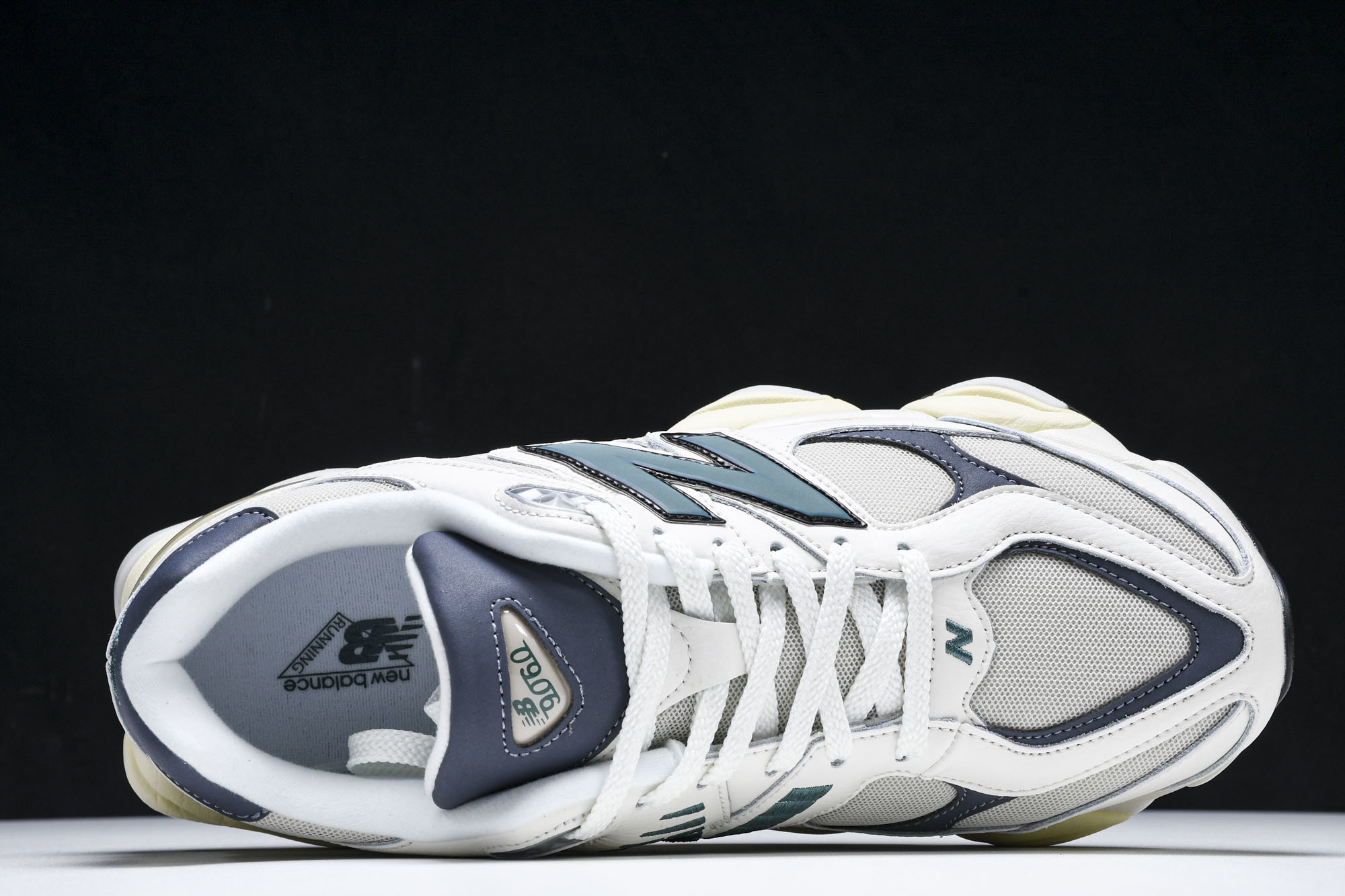 Joe Freshgoods x New Balance NB9060 联名款 复古休闲运动慢跑鞋 U9
