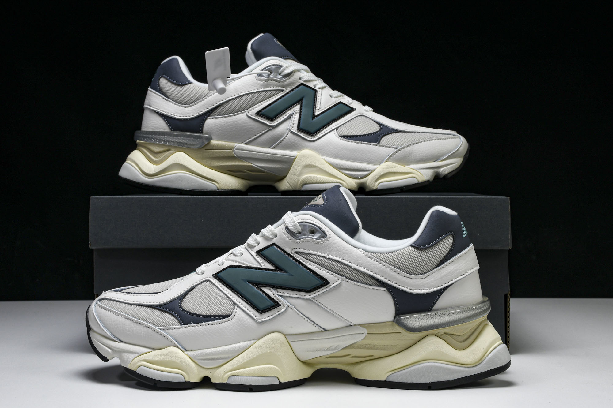 Joe Freshgoods x New Balance NB9060 联名款 复古休闲运动慢跑鞋 U9