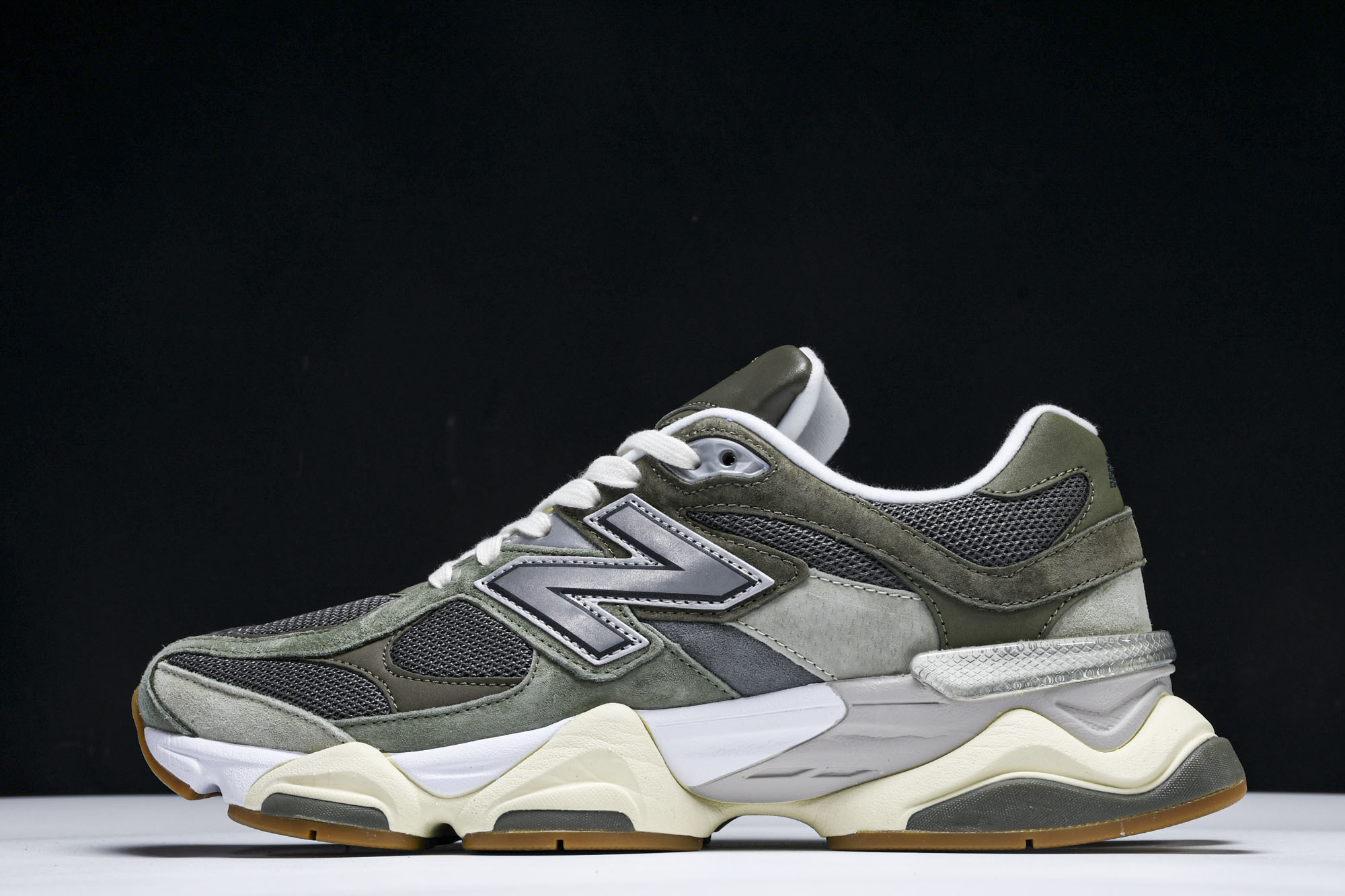 Joe Freshgoods x New Balance NB9060 联名款 复古休闲运动慢跑鞋 U9