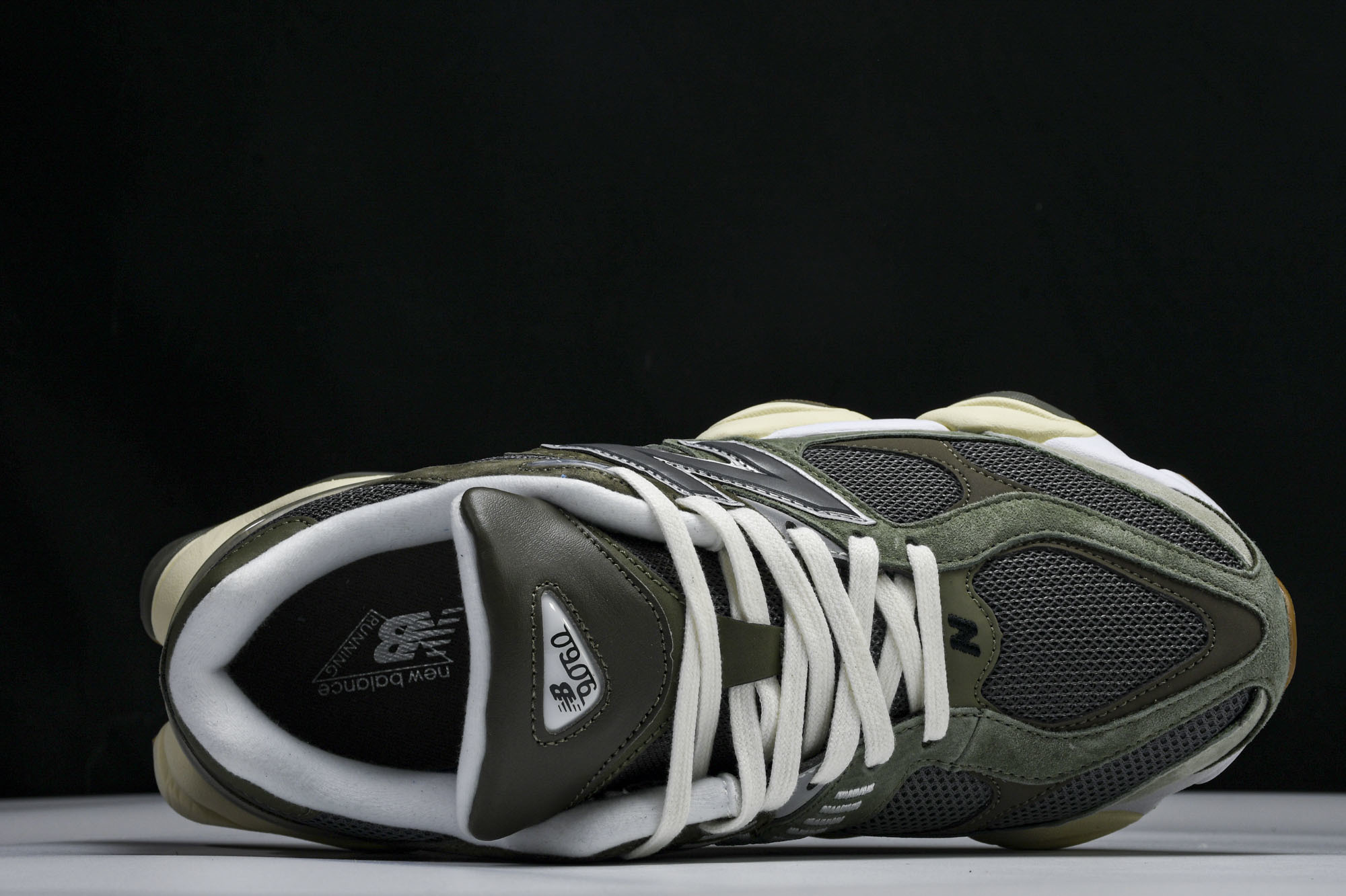 Joe Freshgoods x New Balance NB9060 联名款 复古休闲运动慢跑鞋 U9