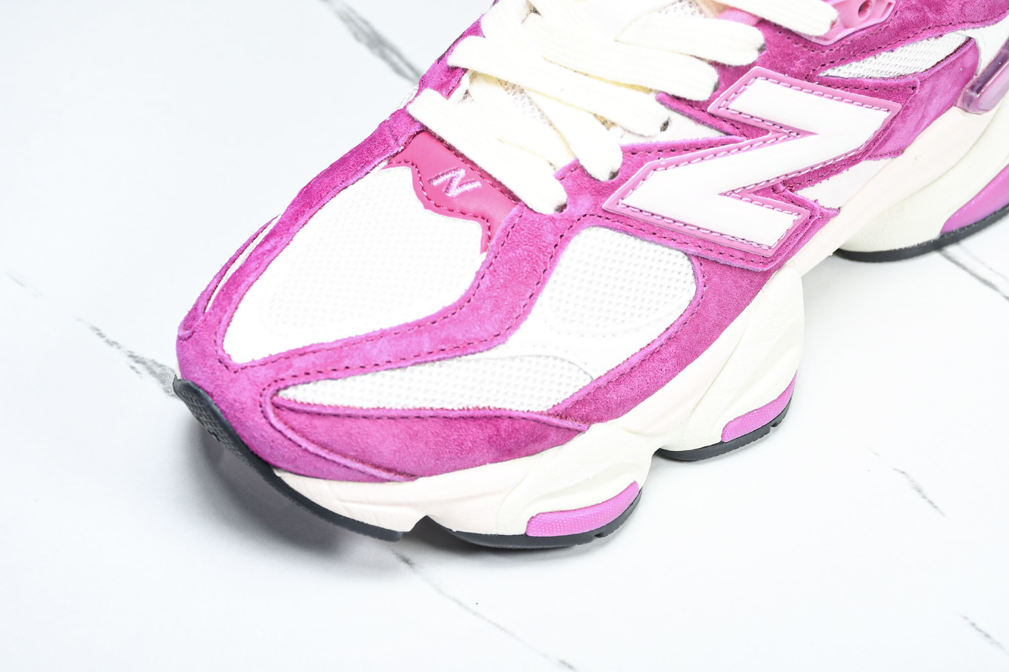 Joe Freshgoods x New Balance NB9060 联名款 复古休闲运动慢跑鞋 U9