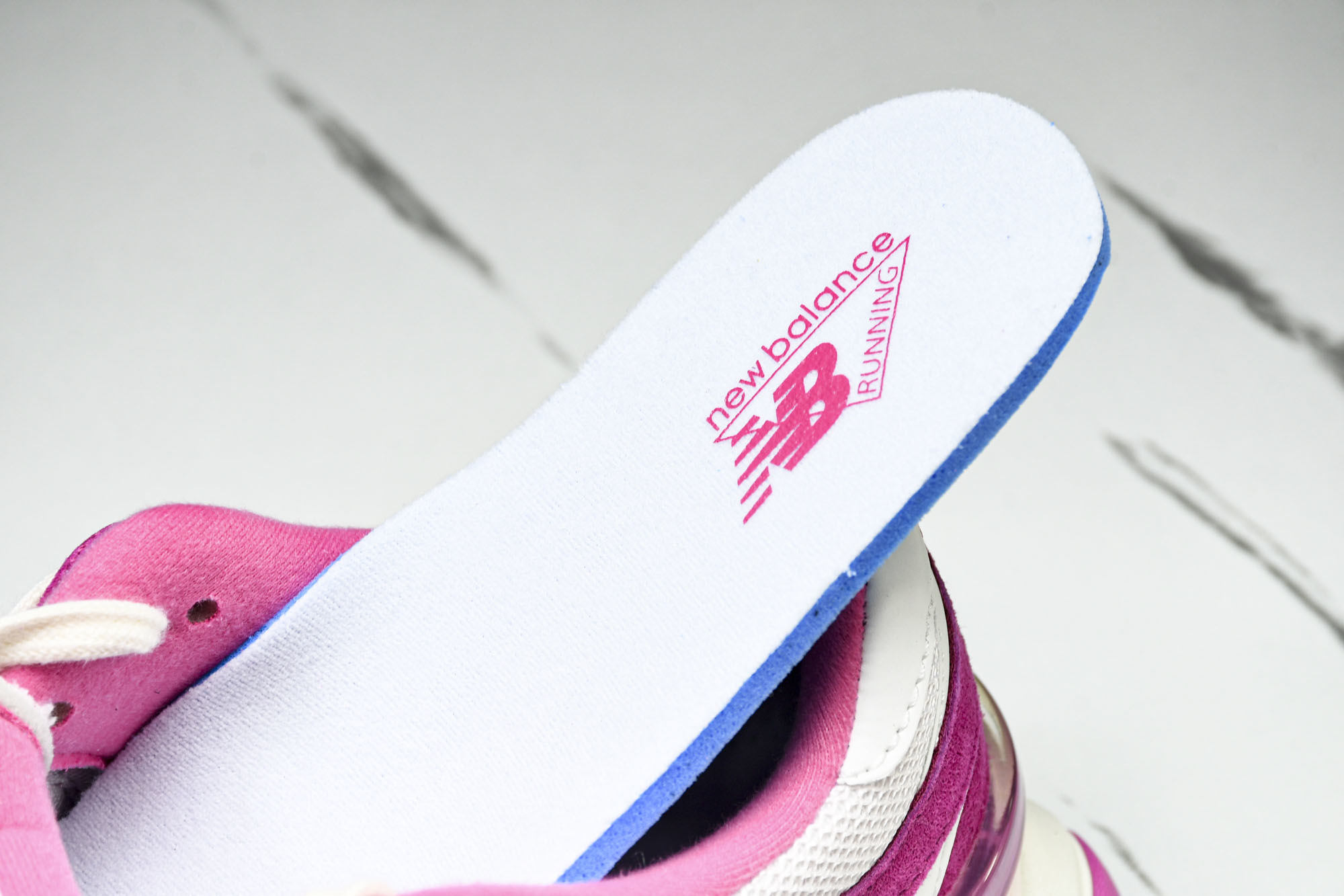 Joe Freshgoods x New Balance NB9060 联名款 复古休闲运动慢跑鞋 U9
