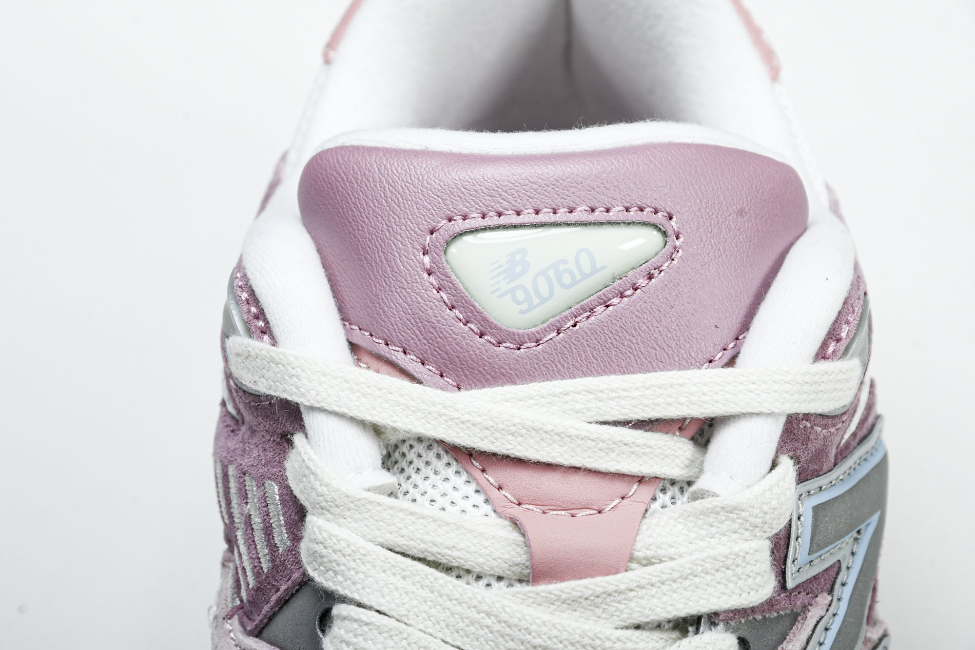 Joe Freshgoods x New Balance NB9060 联名款 复古休闲运动慢跑鞋 U9