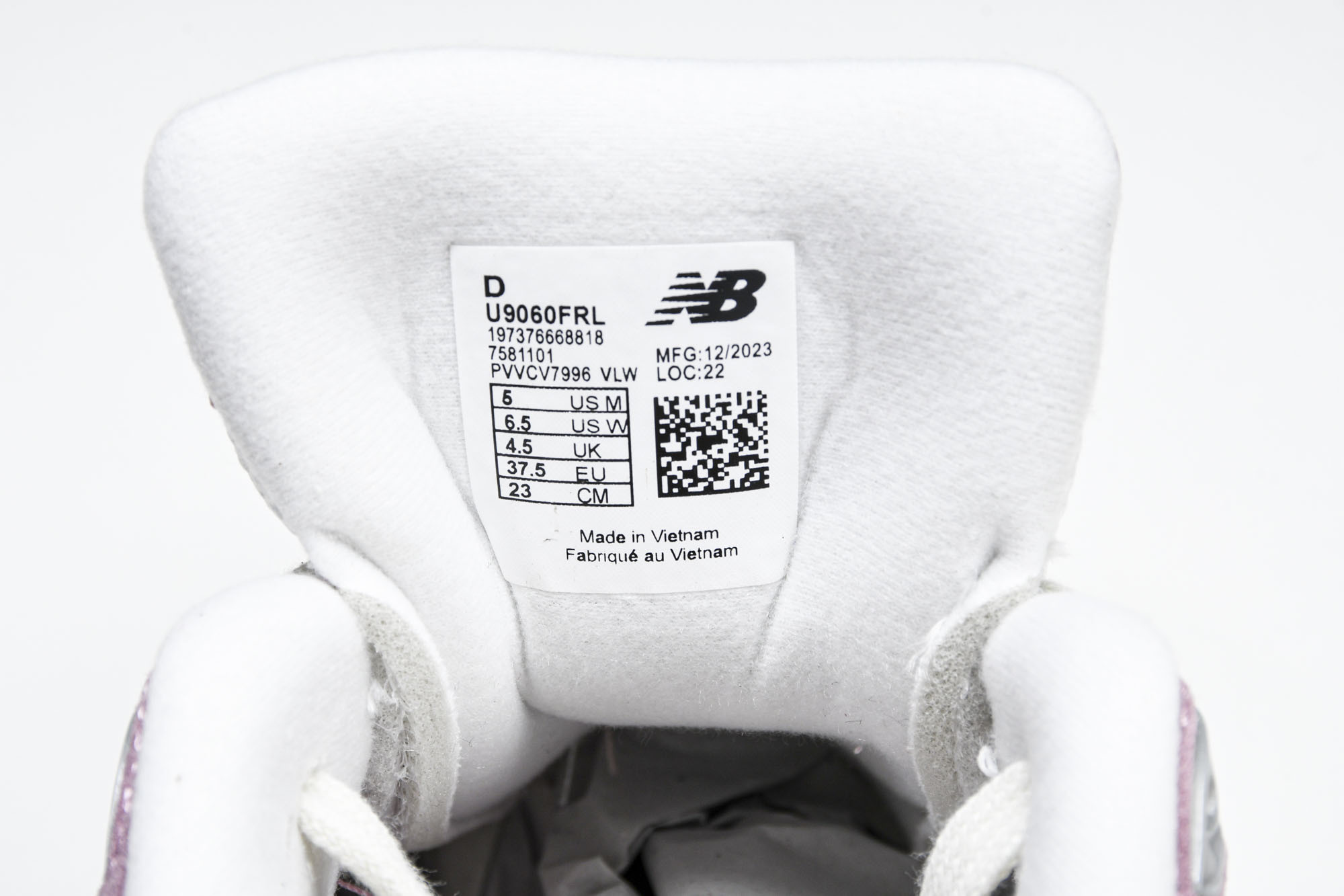 Joe Freshgoods x New Balance NB9060 联名款 复古休闲运动慢跑鞋 U9