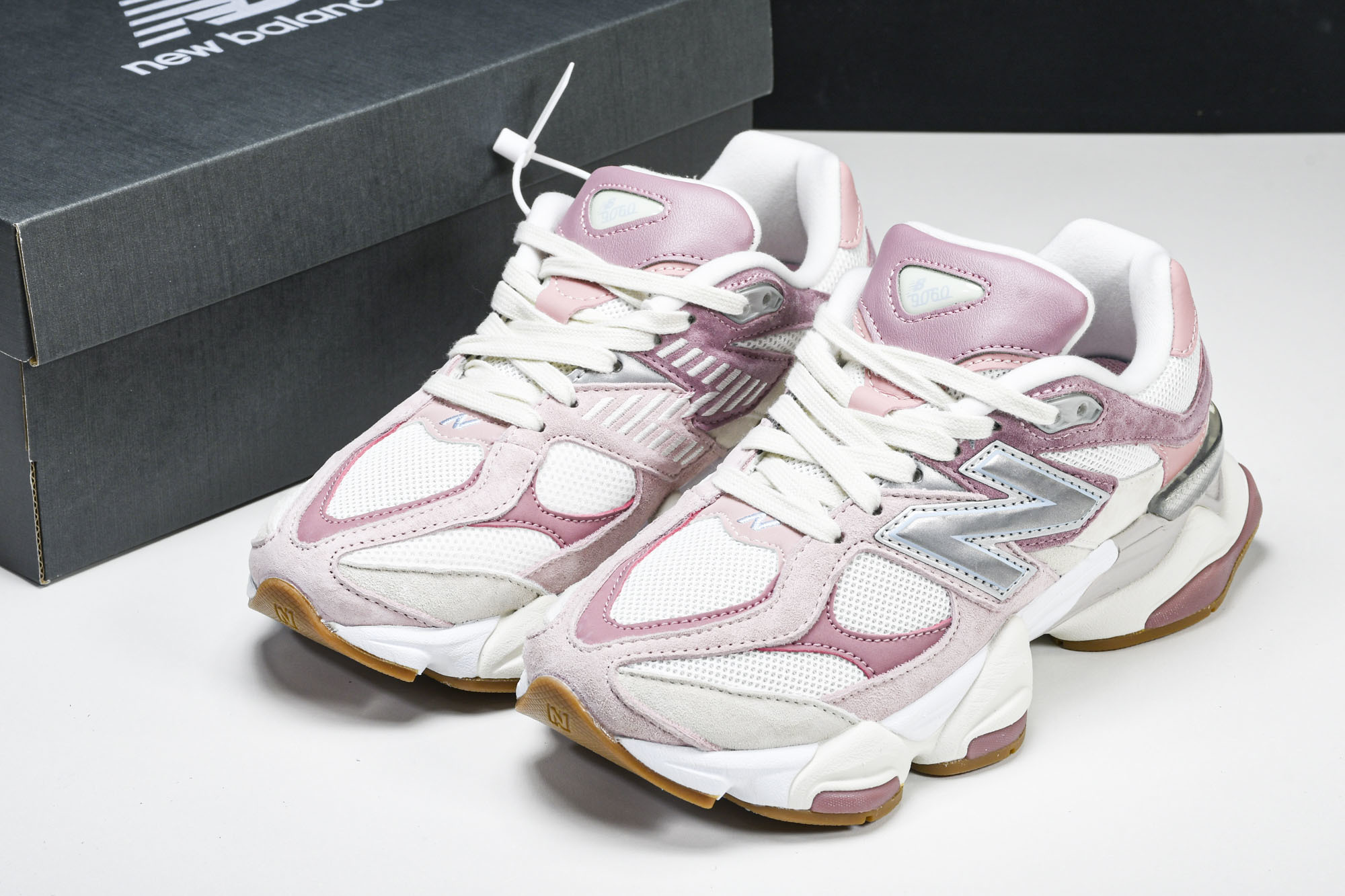 Joe Freshgoods x New Balance NB9060 联名款 复古休闲运动慢跑鞋 U9
