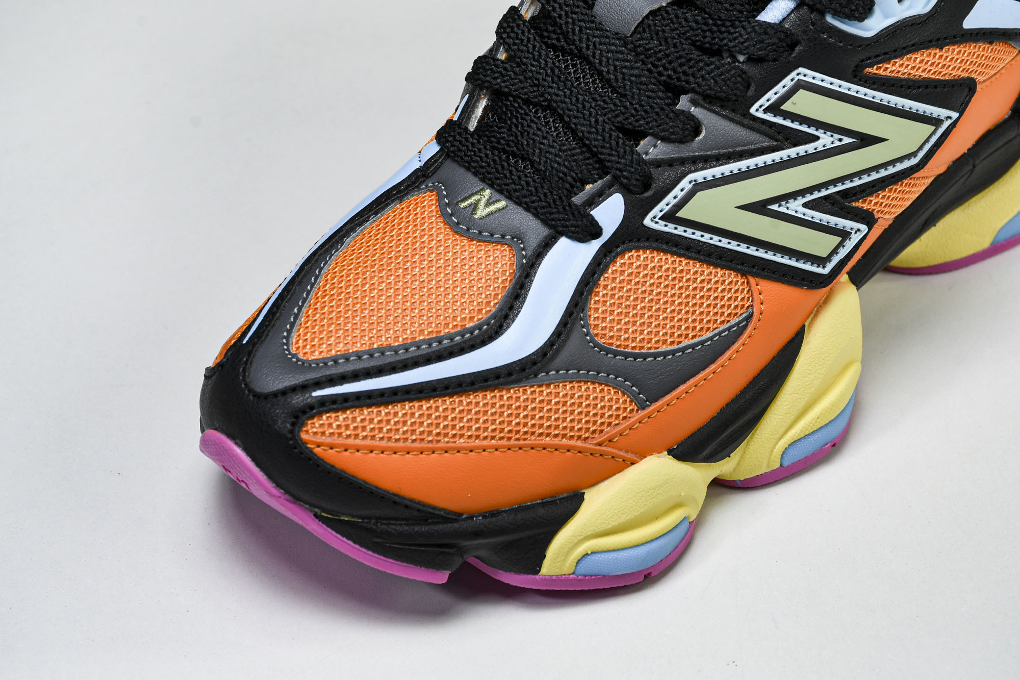 Joe Freshgoods x New Balance NB9060 联名款 复古休闲运动慢跑鞋 U9