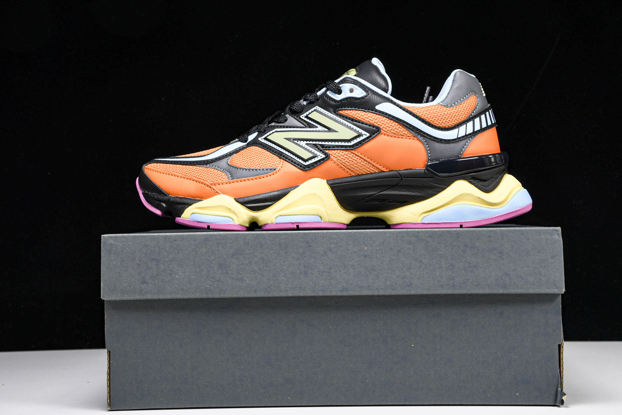 Joe Freshgoods x New Balance NB9060 联名款 复古休闲运动慢跑鞋 U9