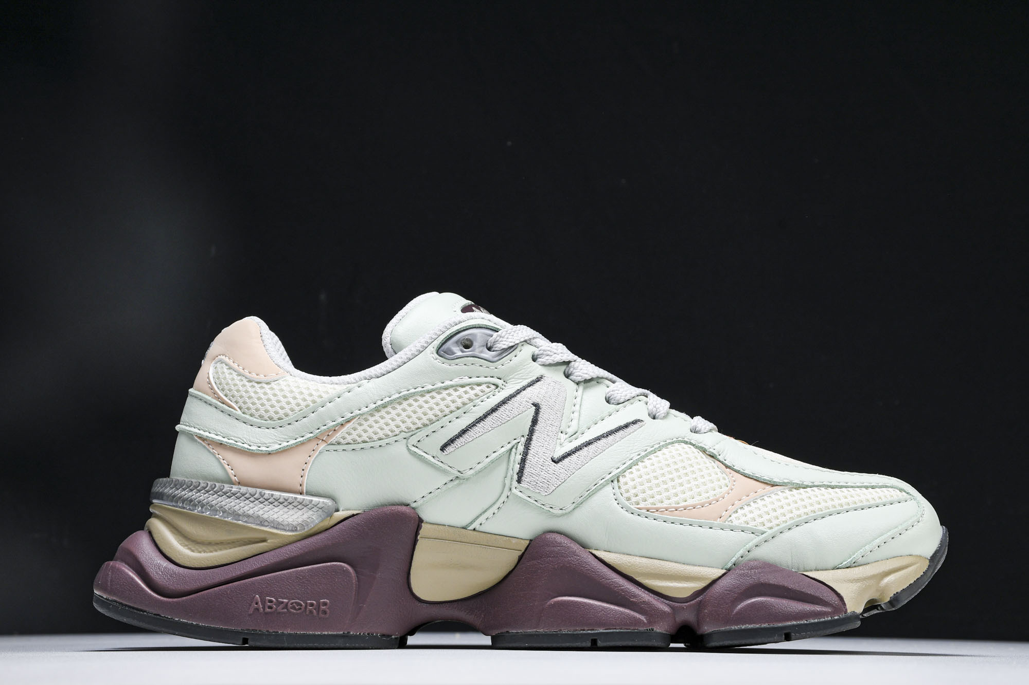 Joe Freshgoods x New Balance NB9060 联名款 复古休闲运动慢跑鞋 U9