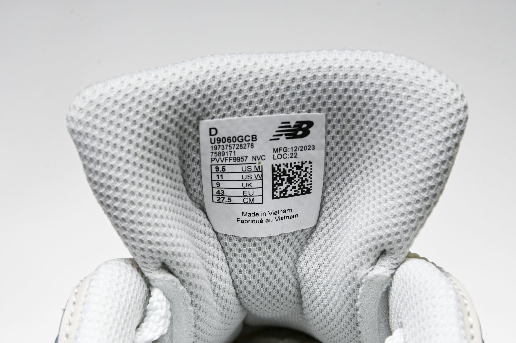 Joe Freshgoods x New Balance NB9060 联名款 复古休闲运动慢跑鞋 U9