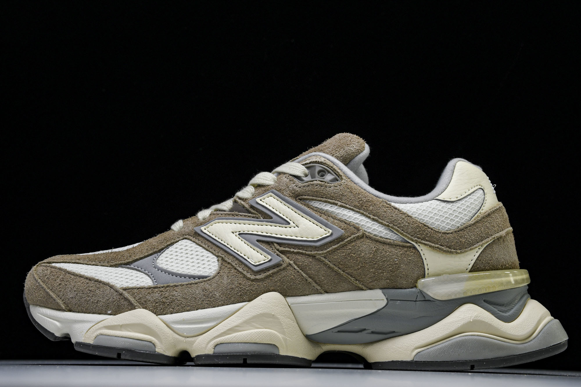 Joe Freshgoods x New Balance NB9060 联名款 复古休闲运动慢跑鞋 U9