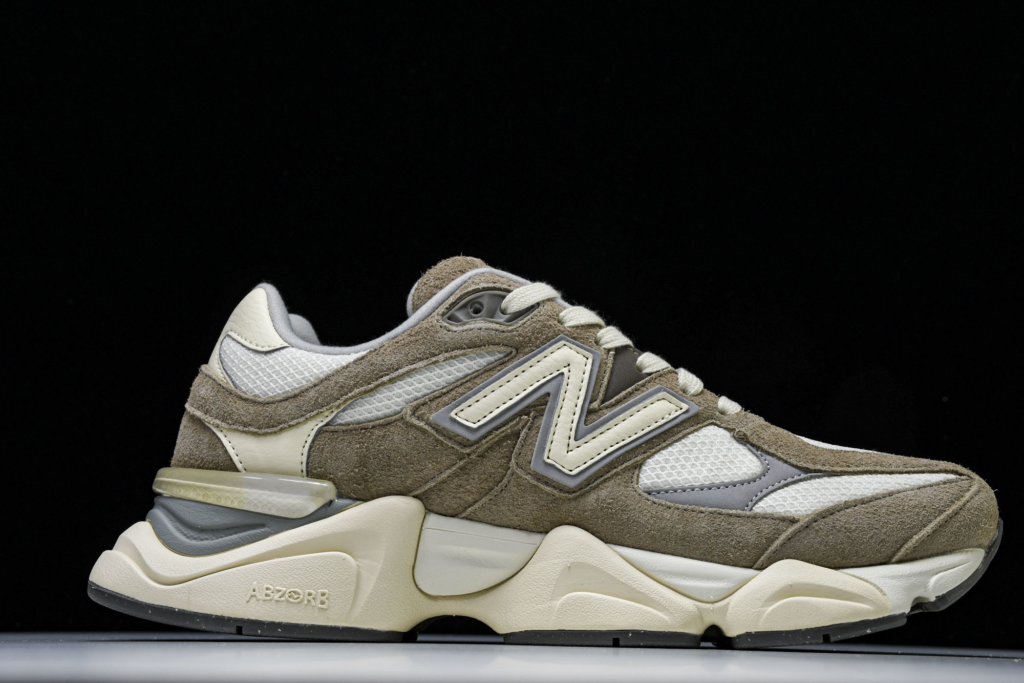 Joe Freshgoods x New Balance NB9060 联名款 复古休闲运动慢跑鞋 U9