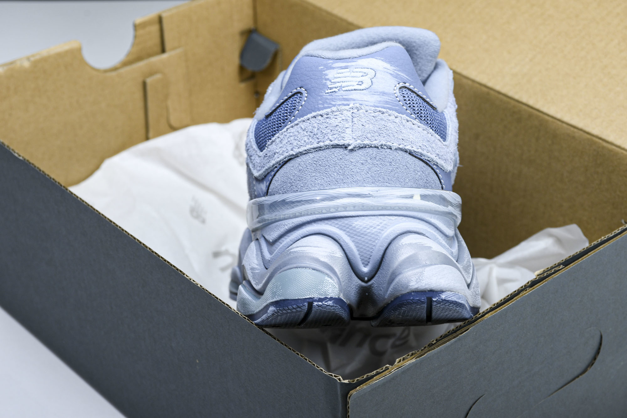 Joe Freshgoods x New Balance NB9060 联名款 复古休闲运动慢跑鞋 U9