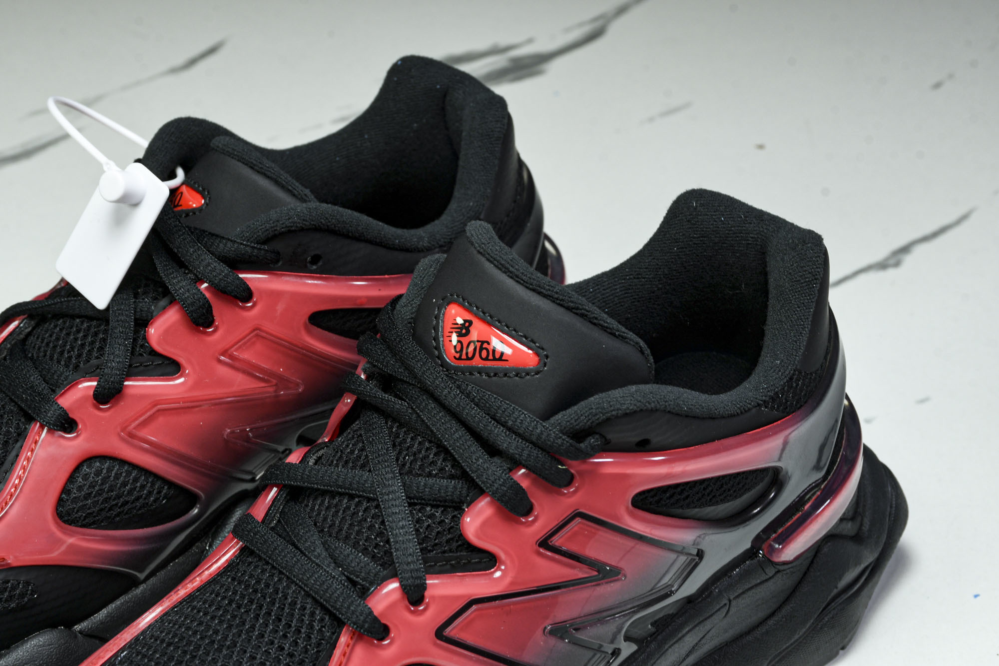 Joe Freshgoods x New Balance NB9060 联名款 复古休闲运动慢跑鞋 U9