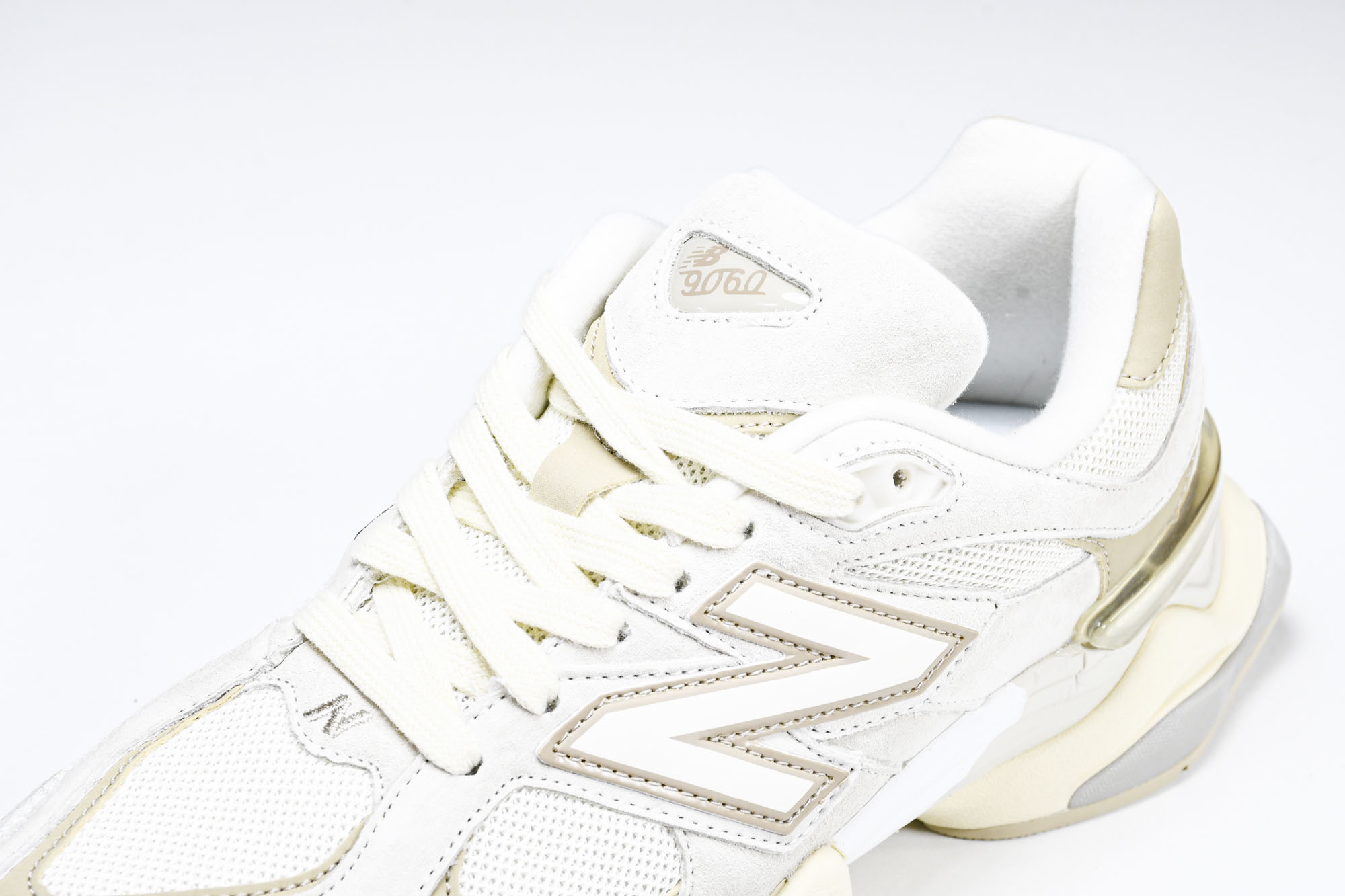 Joe Freshgoods x New Balance NB9060 联名款 复古休闲运动慢跑鞋 U9