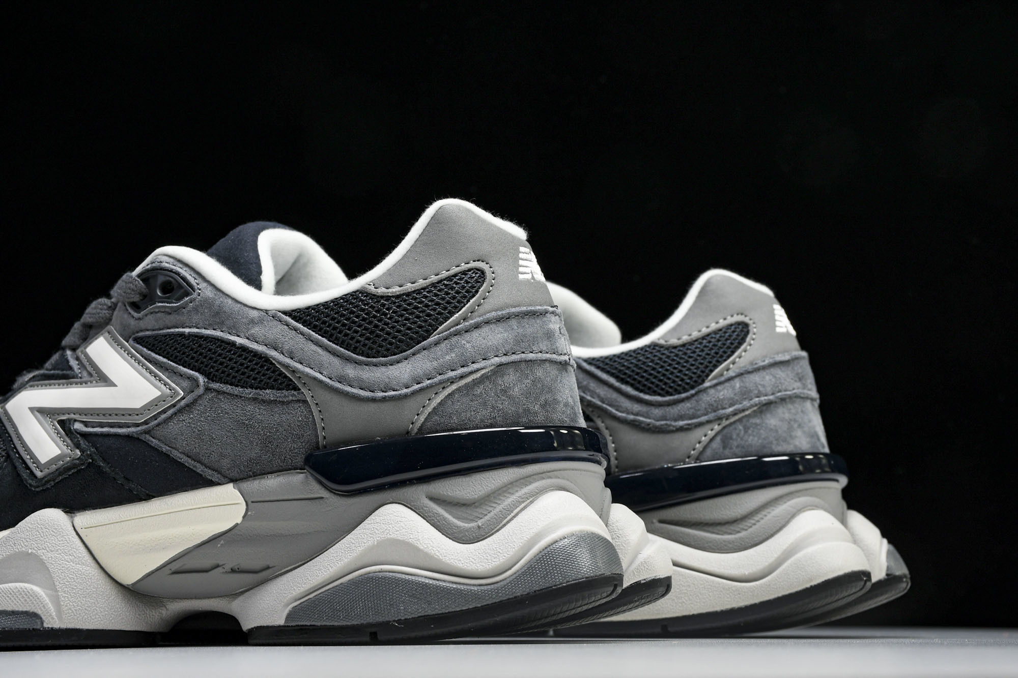 Joe Freshgoods x New Balance NB9060 联名款 复古休闲运动慢跑鞋 U9
