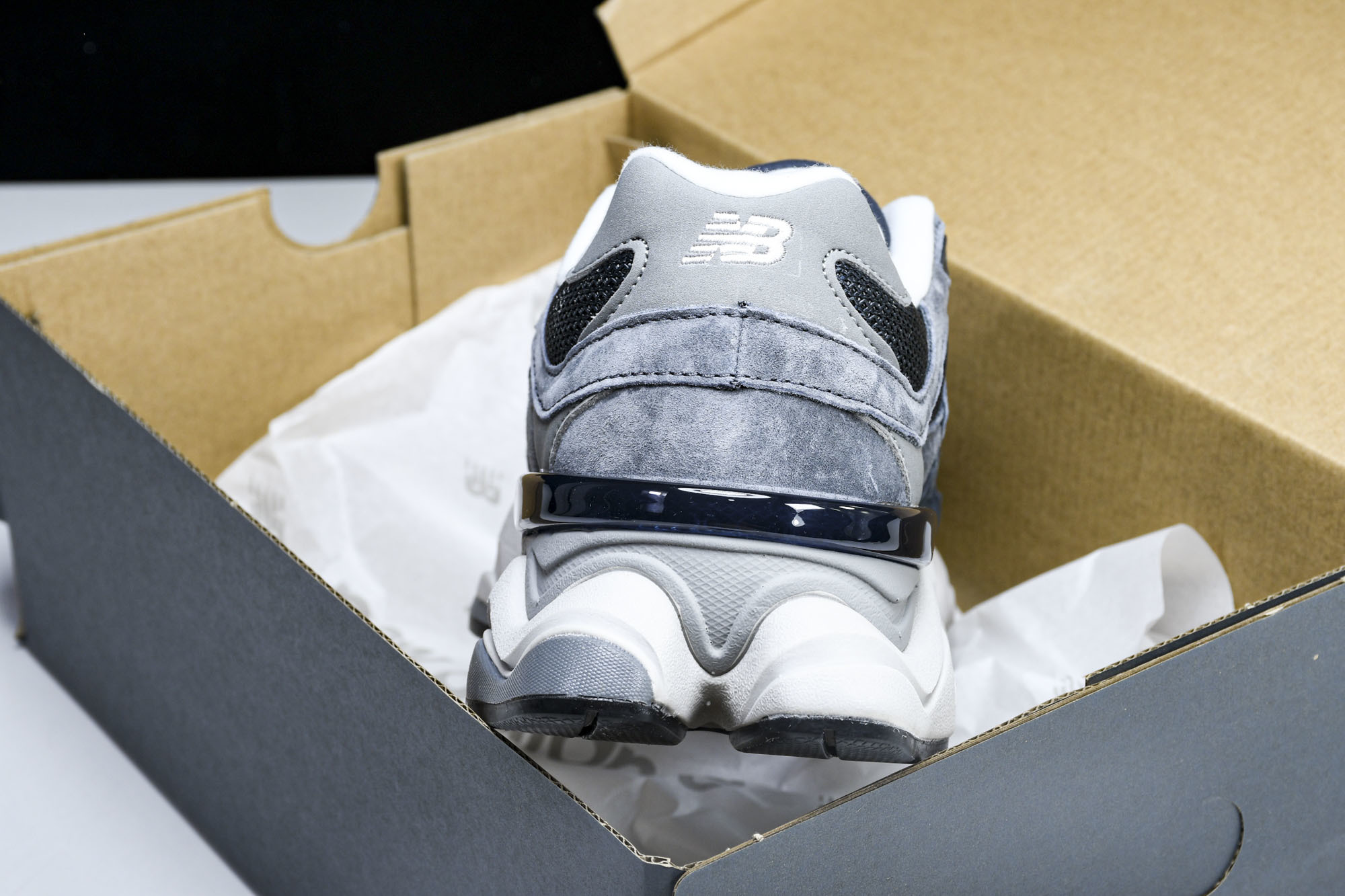 Joe Freshgoods x New Balance NB9060 联名款 复古休闲运动慢跑鞋 U9