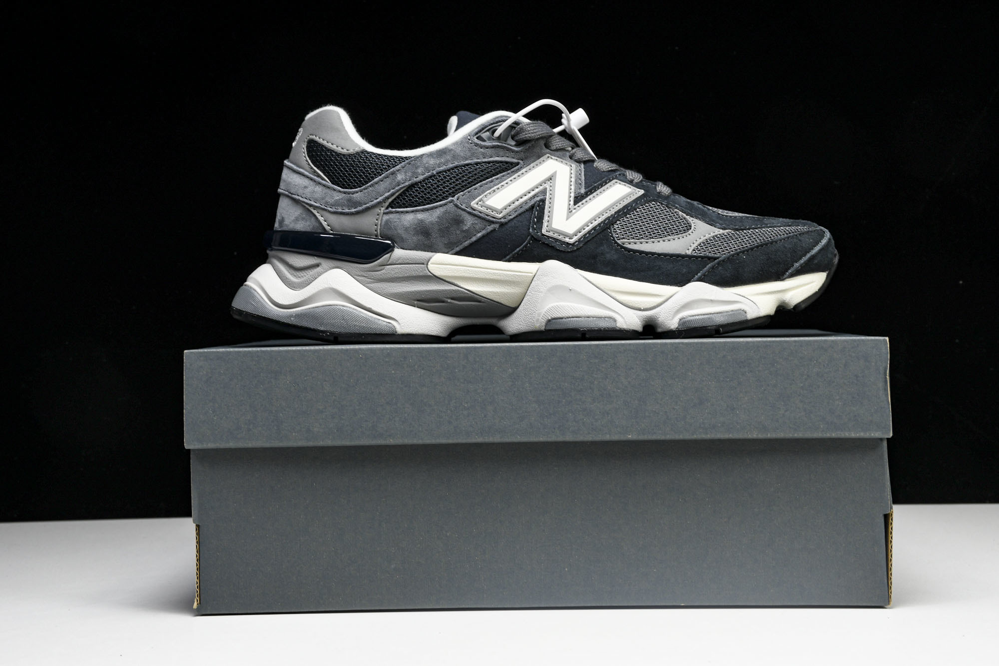 Joe Freshgoods x New Balance NB9060 联名款 复古休闲运动慢跑鞋 U9