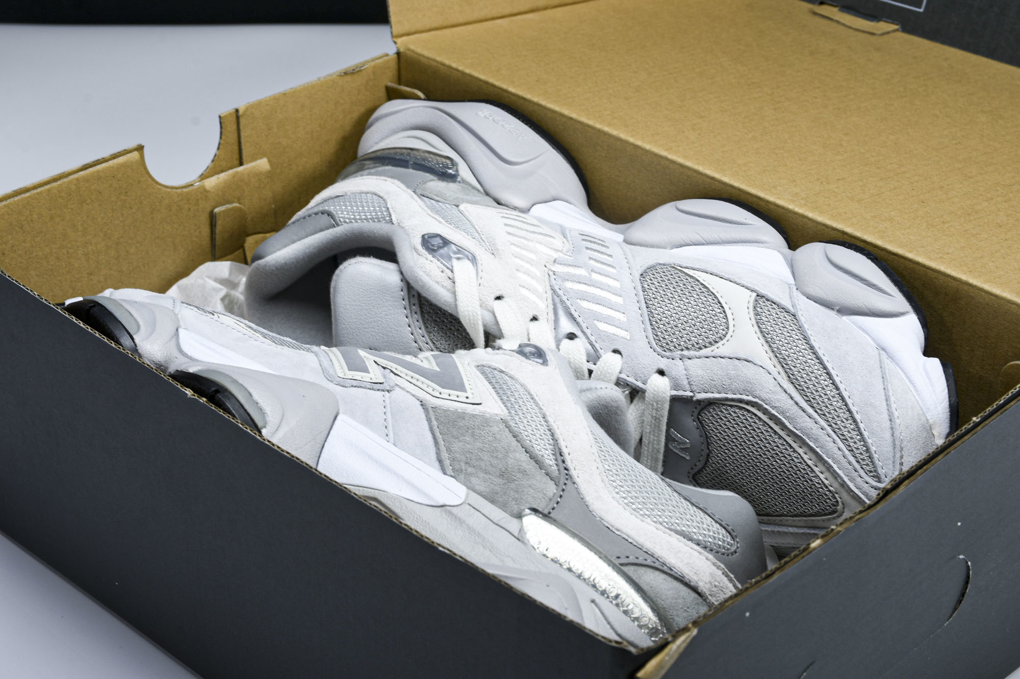 Joe Freshgoods x New Balance NB9060 联名款 复古休闲运动慢跑鞋 U9