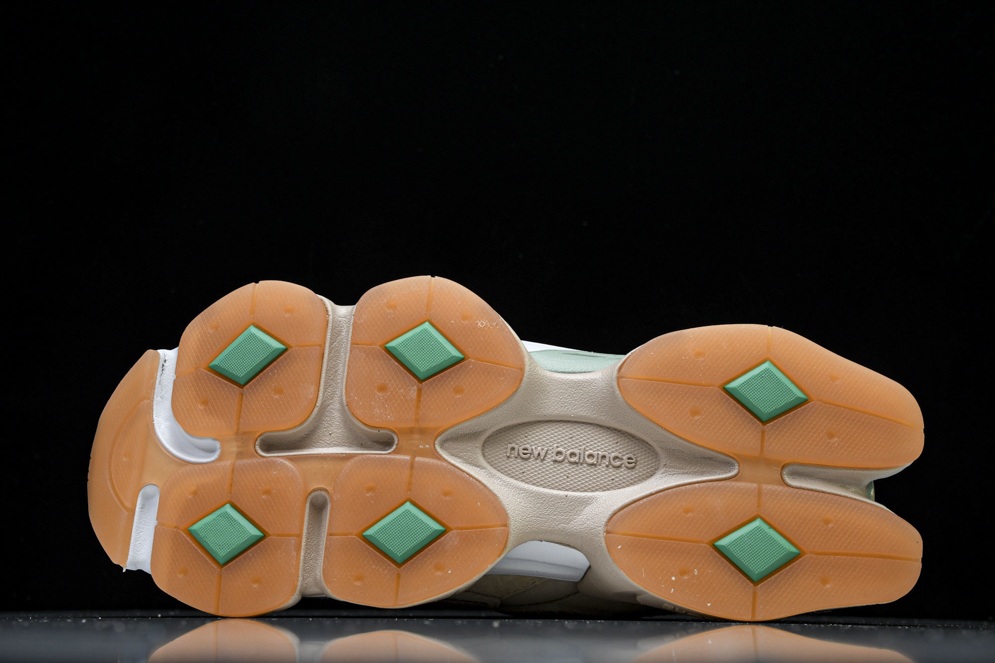 Joe Freshgoods x New Balance NB9060 联名款 复古休闲运动慢跑鞋 U9