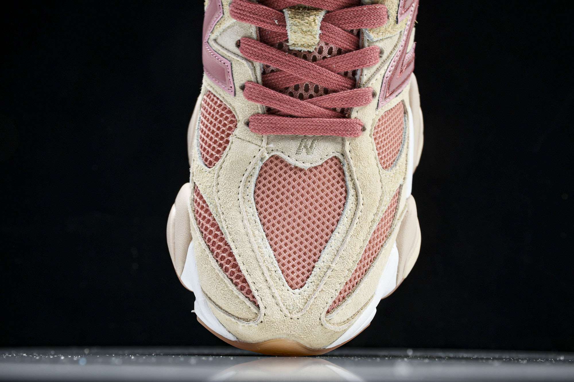 Joe Freshgoods x New Balance NB9060 联名款 复古休闲运动慢跑鞋 U9