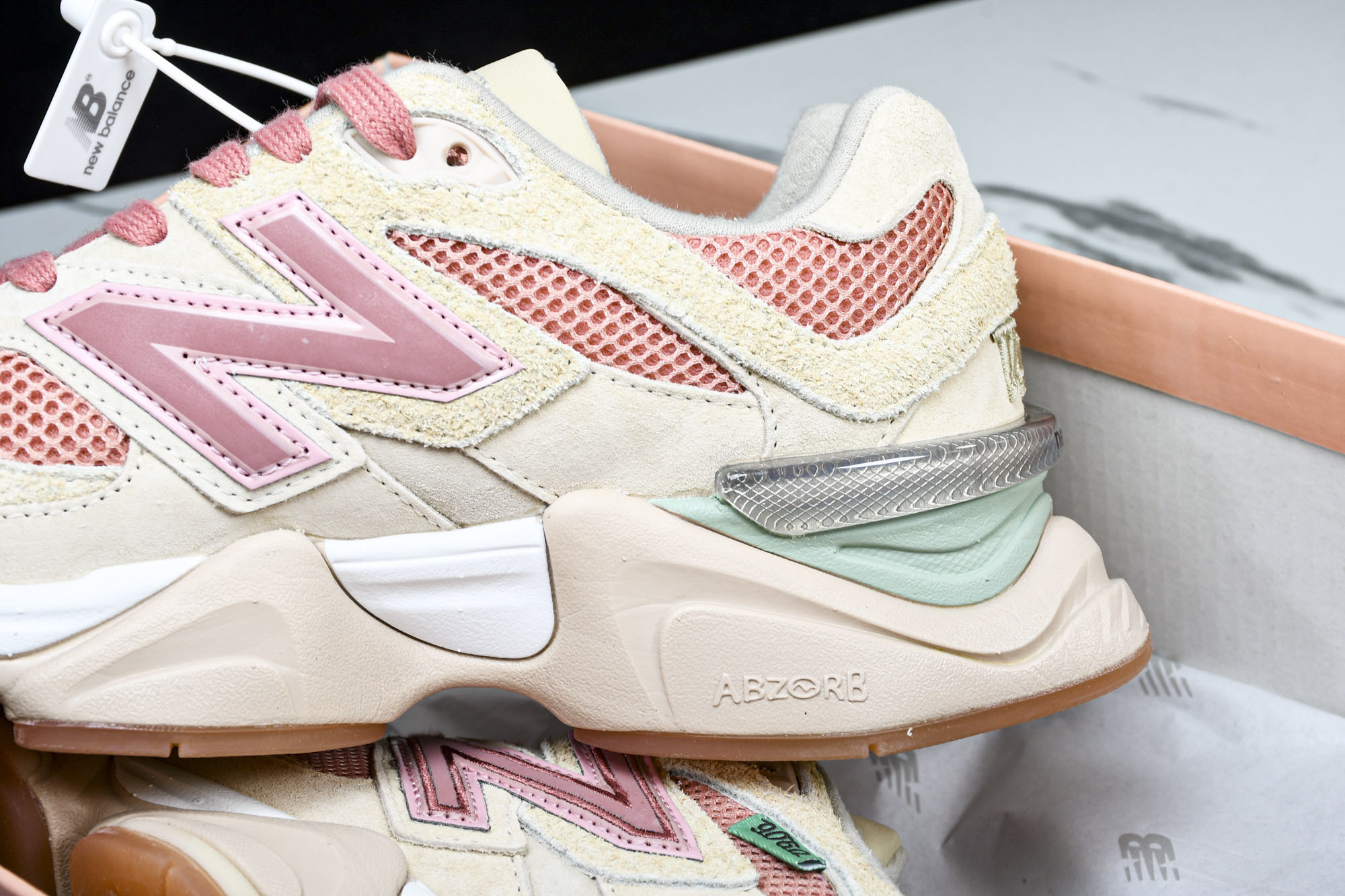 Joe Freshgoods x New Balance NB9060 联名款 复古休闲运动慢跑鞋 U9