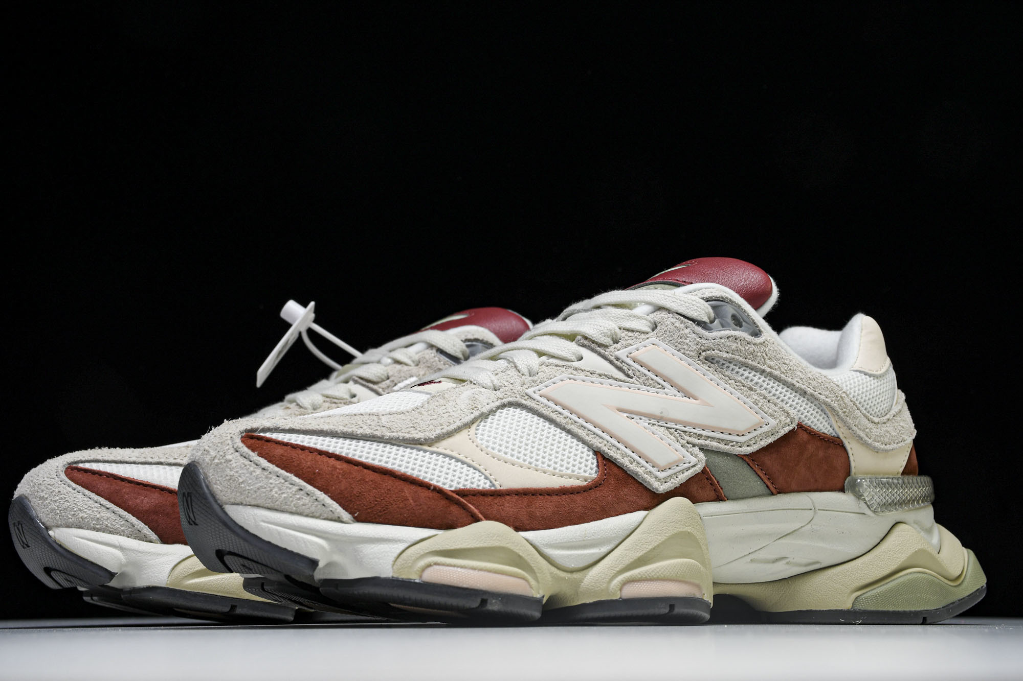 Joe Freshgoods x New Balance NB9060 联名款 复古休闲运动慢跑鞋 U9