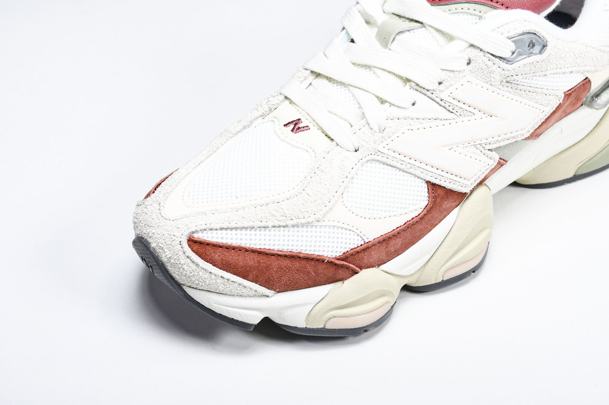 Joe Freshgoods x New Balance NB9060 联名款 复古休闲运动慢跑鞋 U9