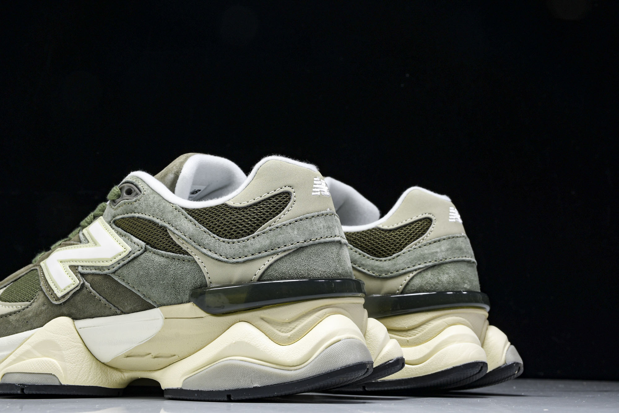 Joe Freshgoods x New Balance NB9060 联名款 复古休闲运动慢跑鞋 U9
