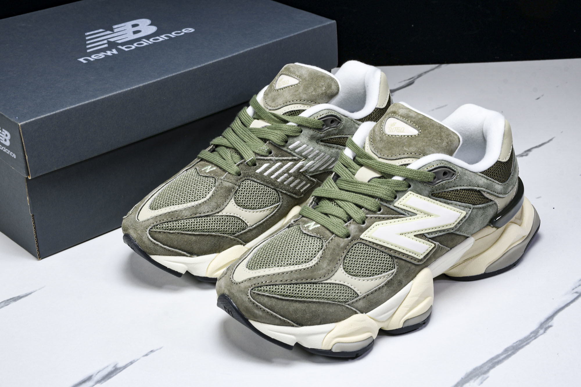 Joe Freshgoods x New Balance NB9060 联名款 复古休闲运动慢跑鞋 U9