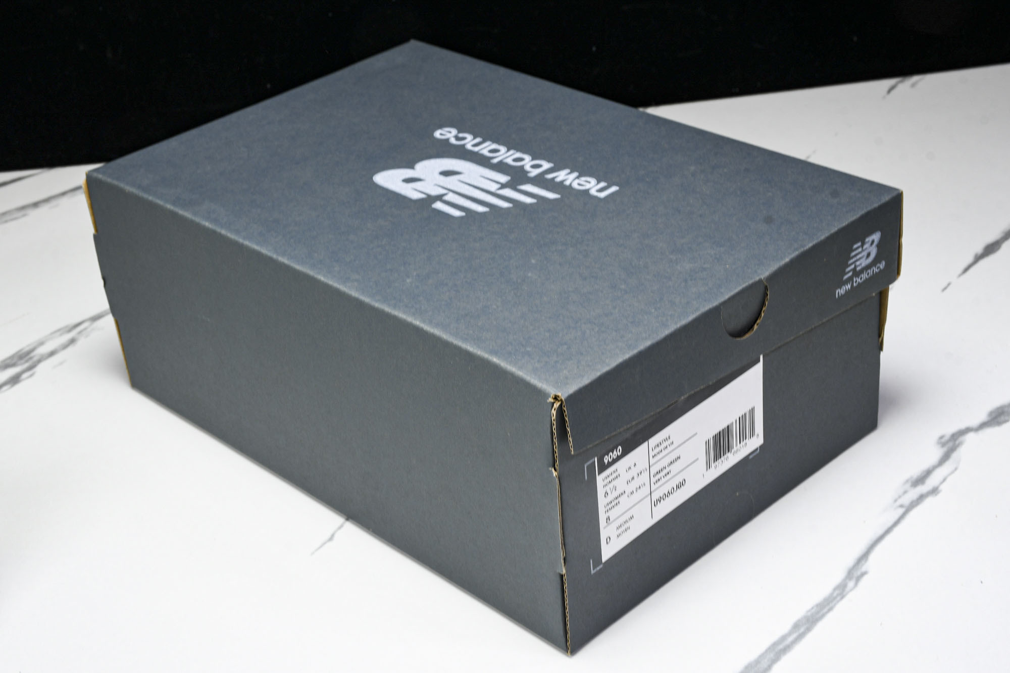 Joe Freshgoods x New Balance NB9060 联名款 复古休闲运动慢跑鞋 U9