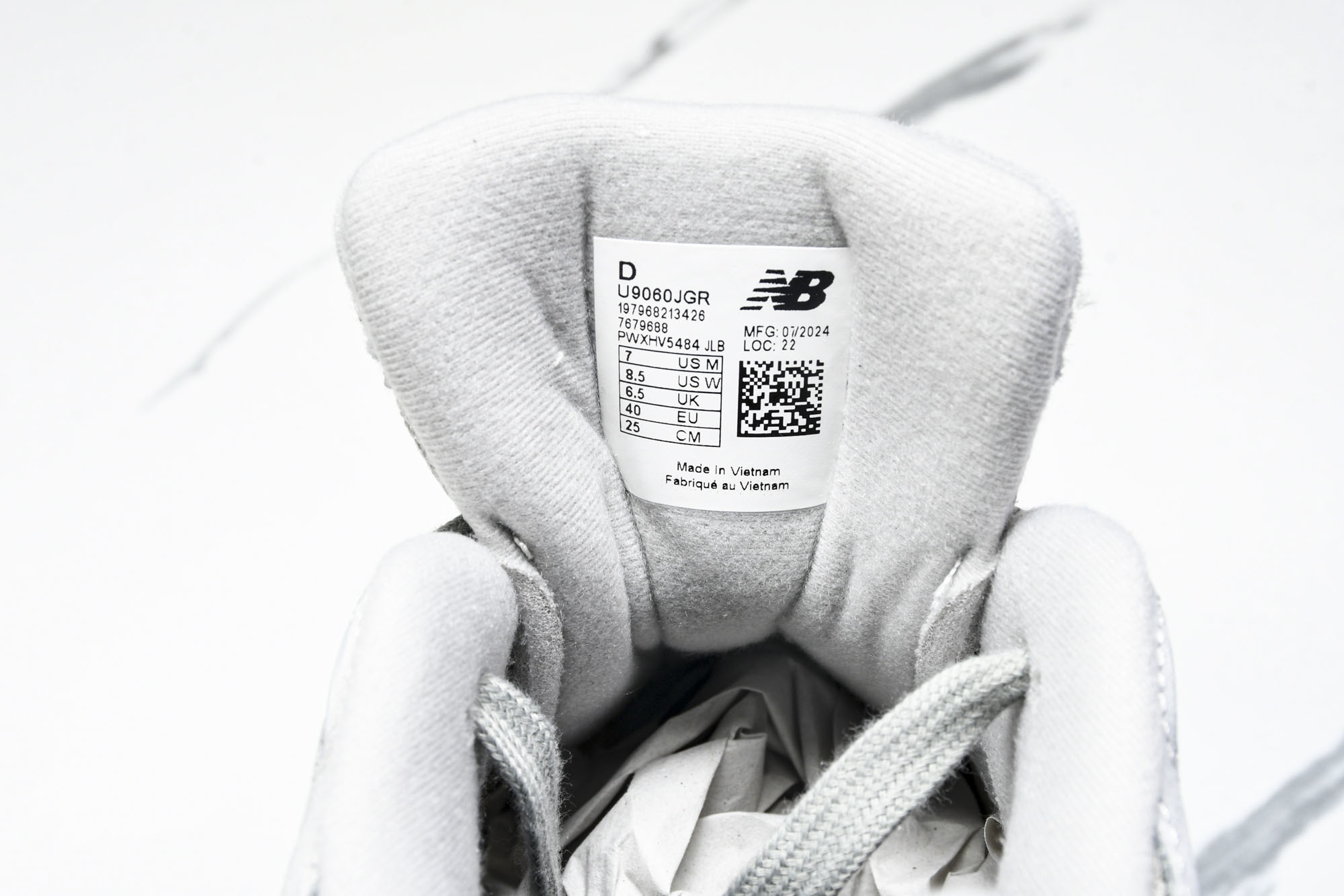 Joe Freshgoods x New Balance NB9060 联名款 复古休闲运动慢跑鞋 U9