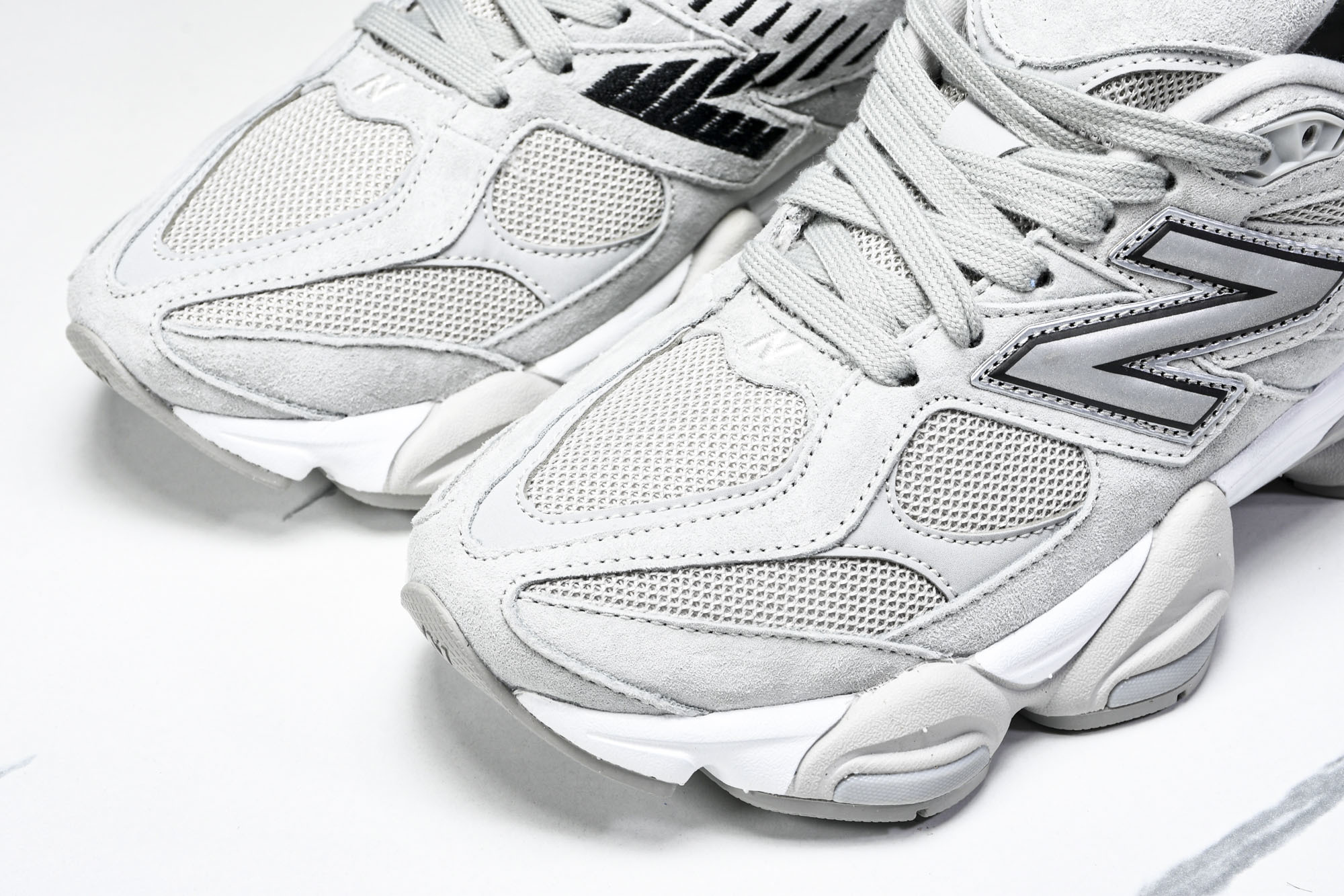 Joe Freshgoods x New Balance NB9060 联名款 复古休闲运动慢跑鞋 U9