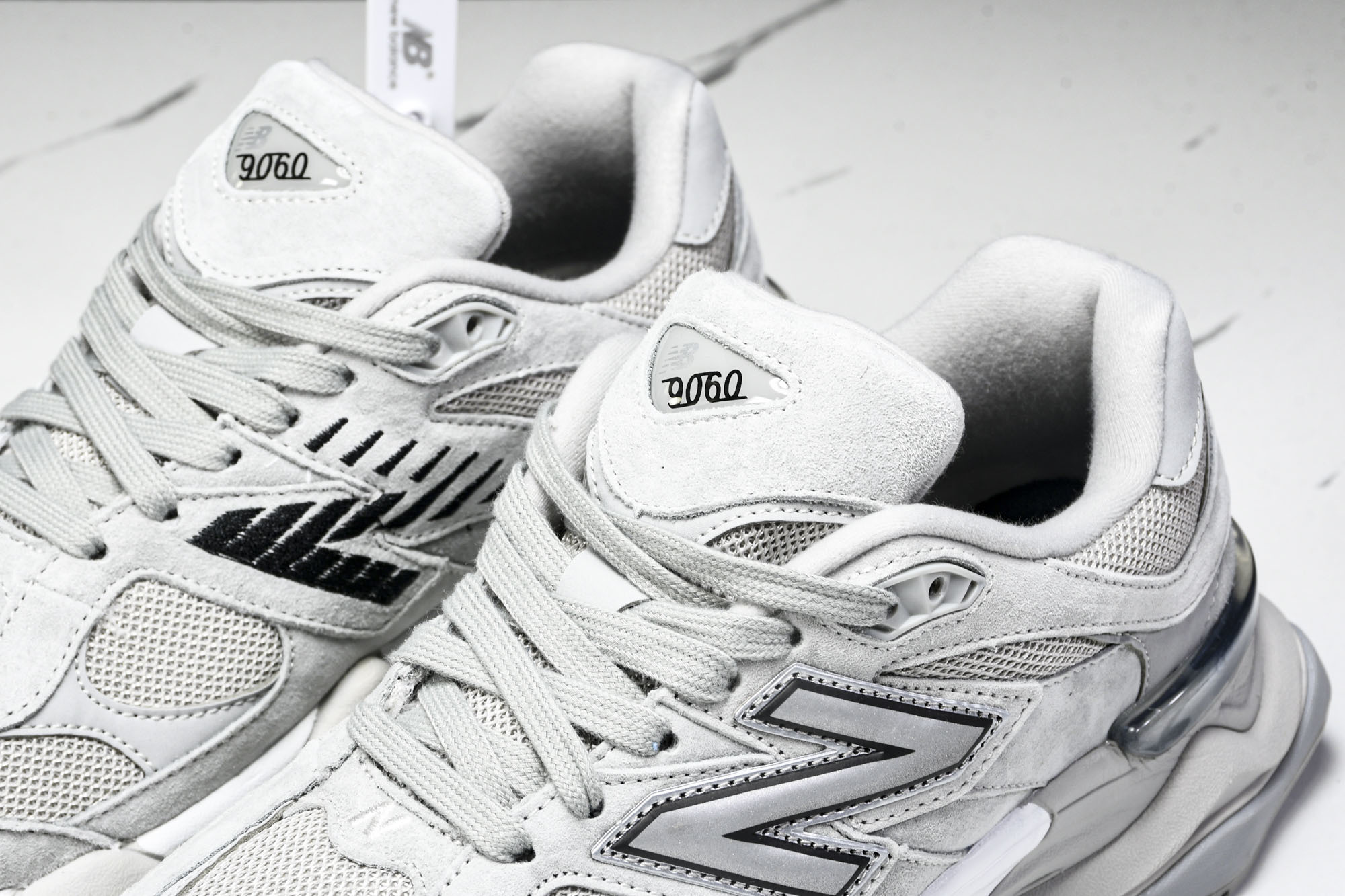 Joe Freshgoods x New Balance NB9060 联名款 复古休闲运动慢跑鞋 U9