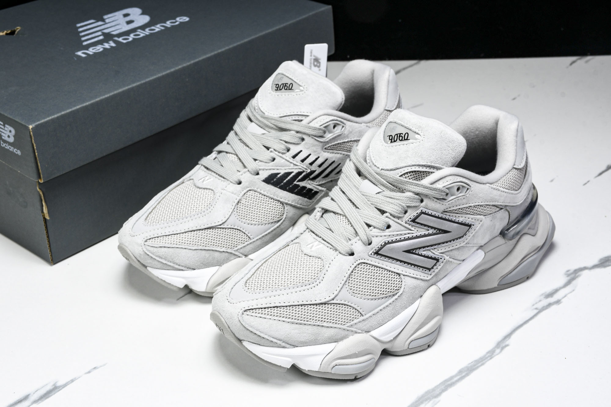 Joe Freshgoods x New Balance NB9060 联名款 复古休闲运动慢跑鞋 U9