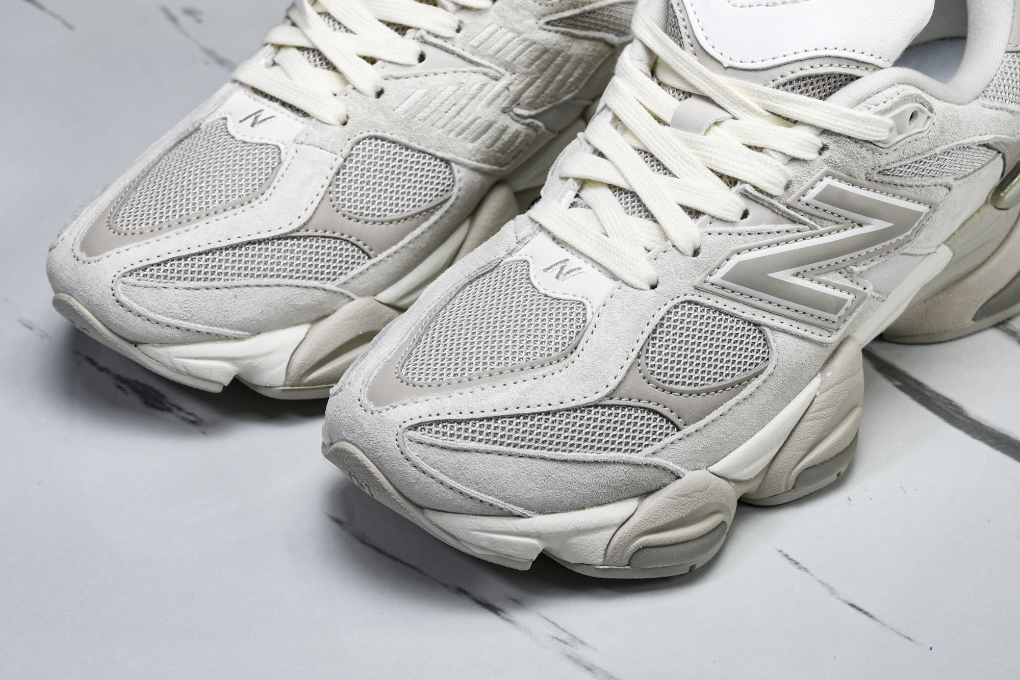 Joe Freshgoods x New Balance NB9060 联名款 复古休闲运动慢跑鞋 U9