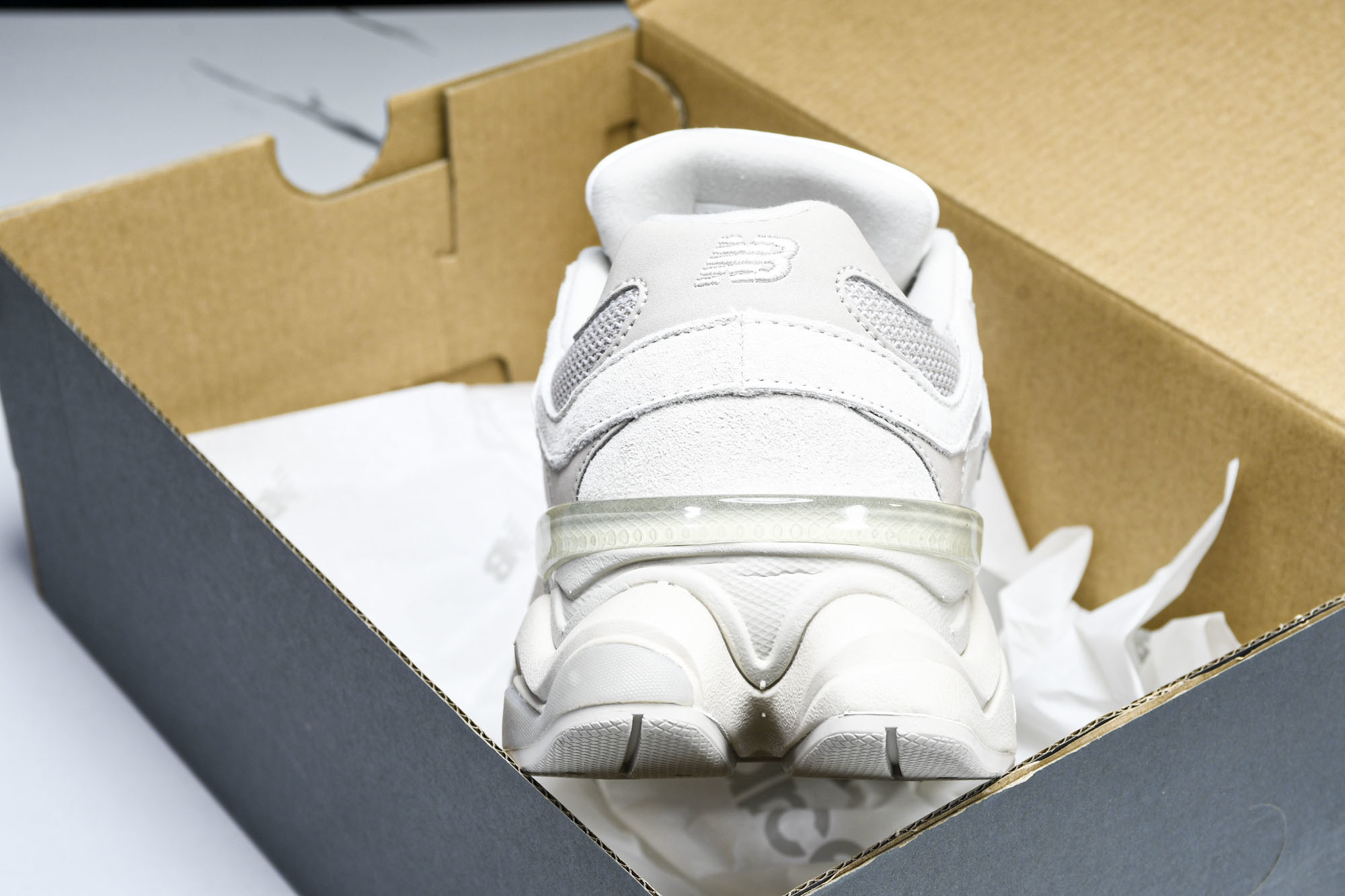 Joe Freshgoods x New Balance NB9060 联名款 复古休闲运动慢跑鞋 U9