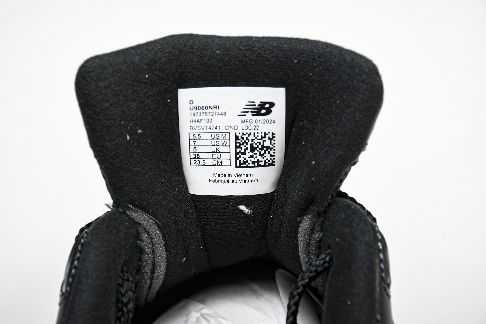 Joe Freshgoods x New Balance NB9060 联名款 复古休闲运动慢跑鞋 U9