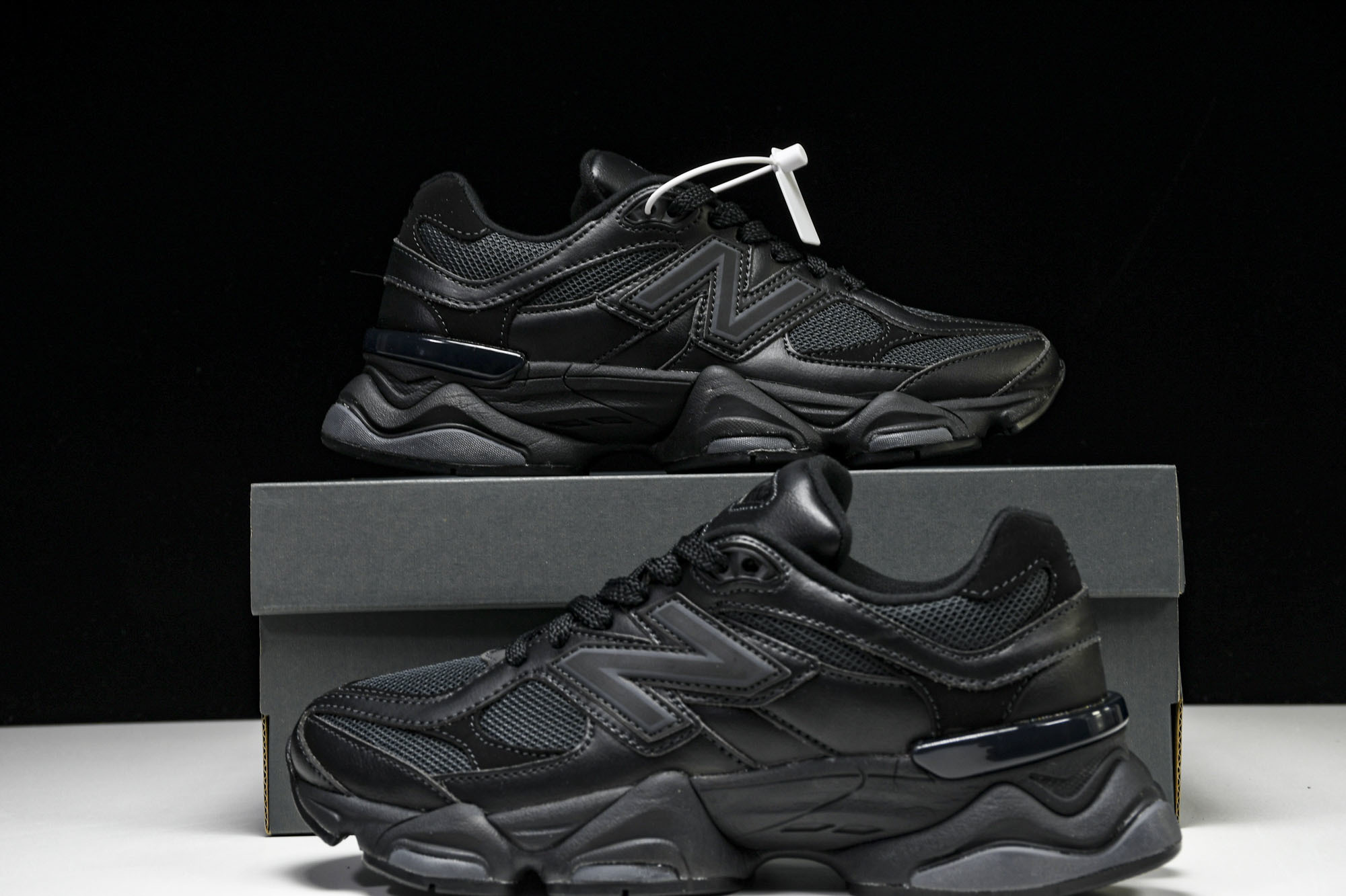Joe Freshgoods x New Balance NB9060 联名款 复古休闲运动慢跑鞋 U9
