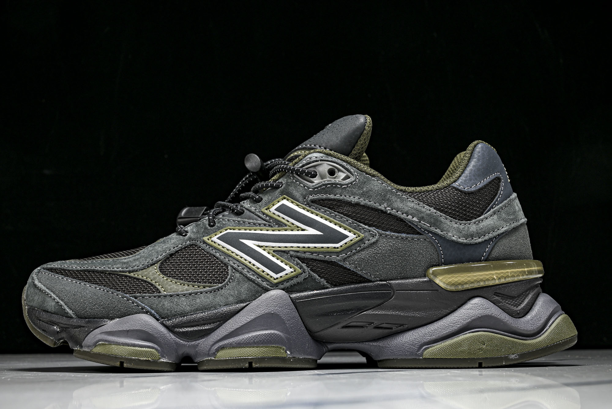 Joe Freshgoods x New Balance NB9060 联名款 复古休闲运动慢跑鞋 U9