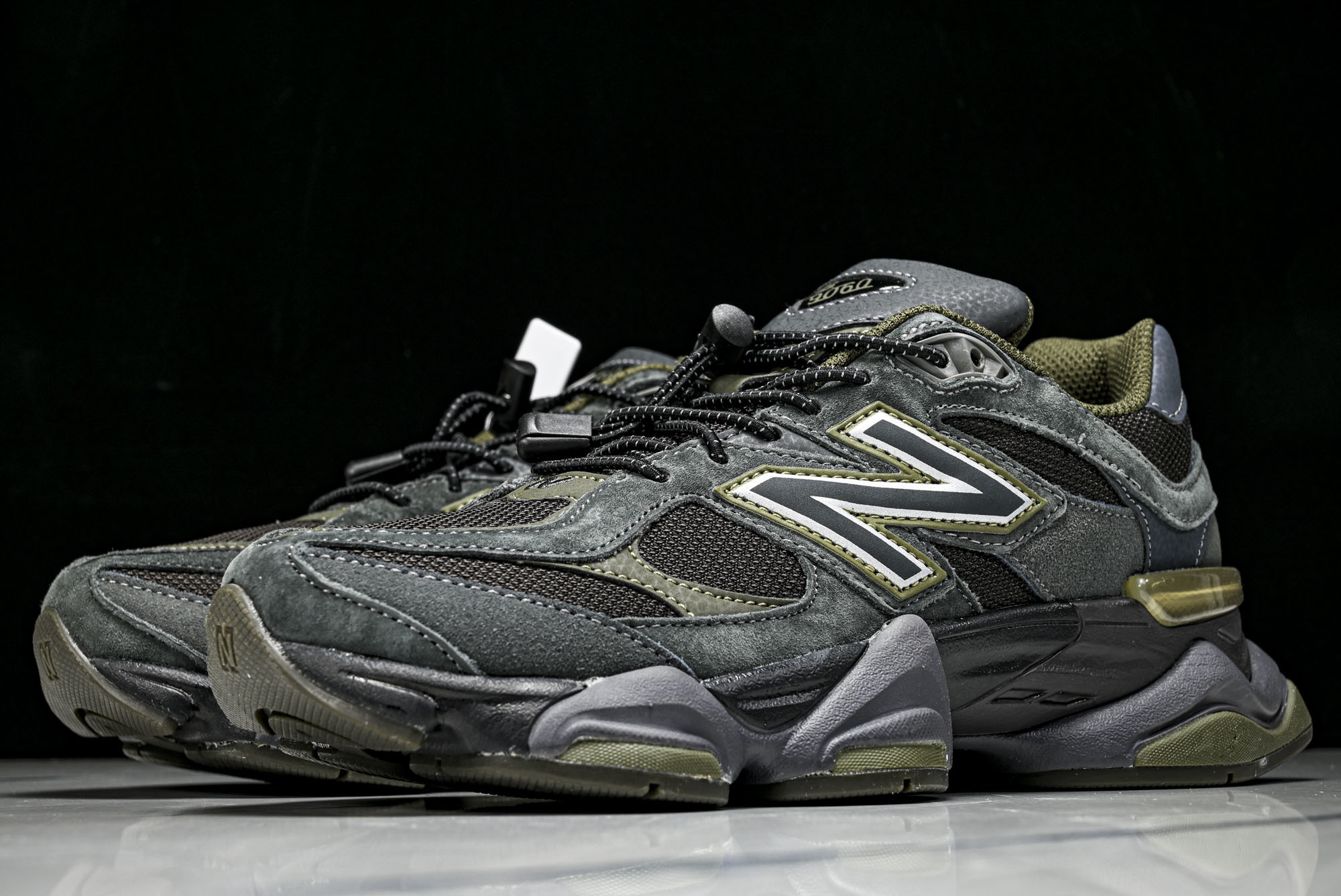 Joe Freshgoods x New Balance NB9060 联名款 复古休闲运动慢跑鞋 U9