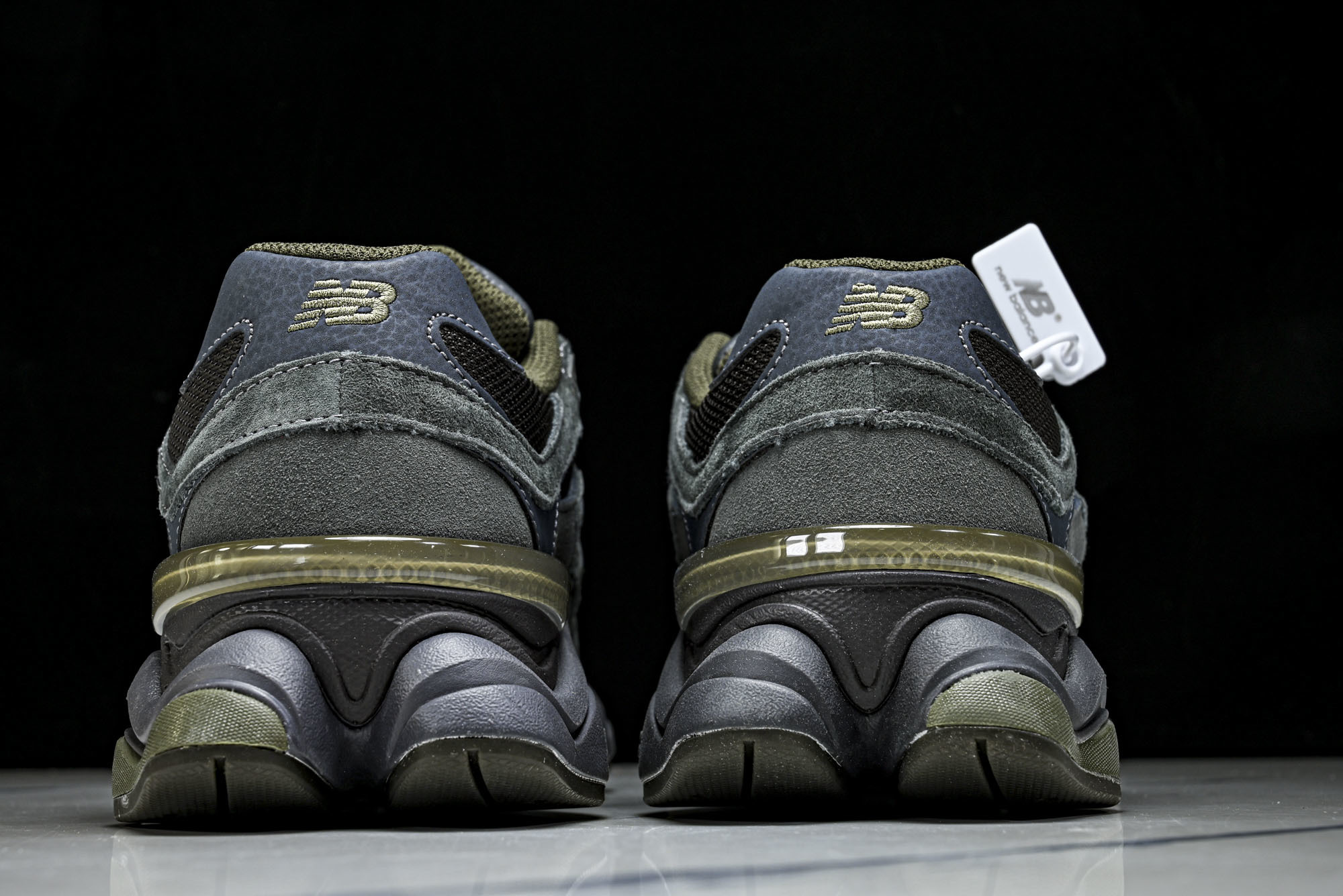 Joe Freshgoods x New Balance NB9060 联名款 复古休闲运动慢跑鞋 U9