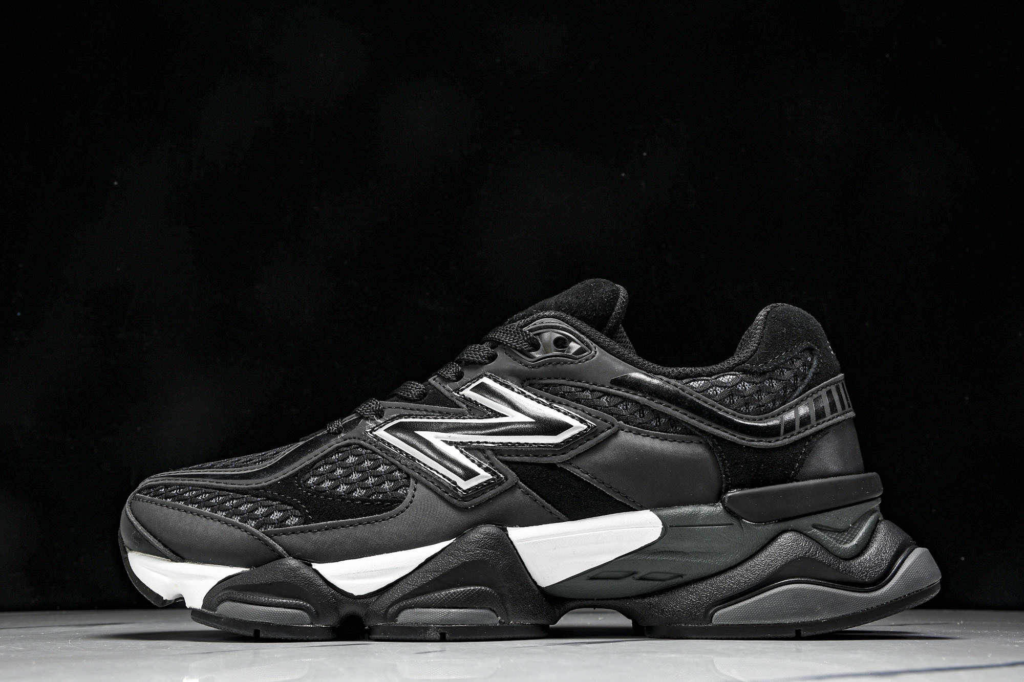 Joe Freshgoods x New Balance NB9060 联名款 复古休闲运动慢跑鞋 U9