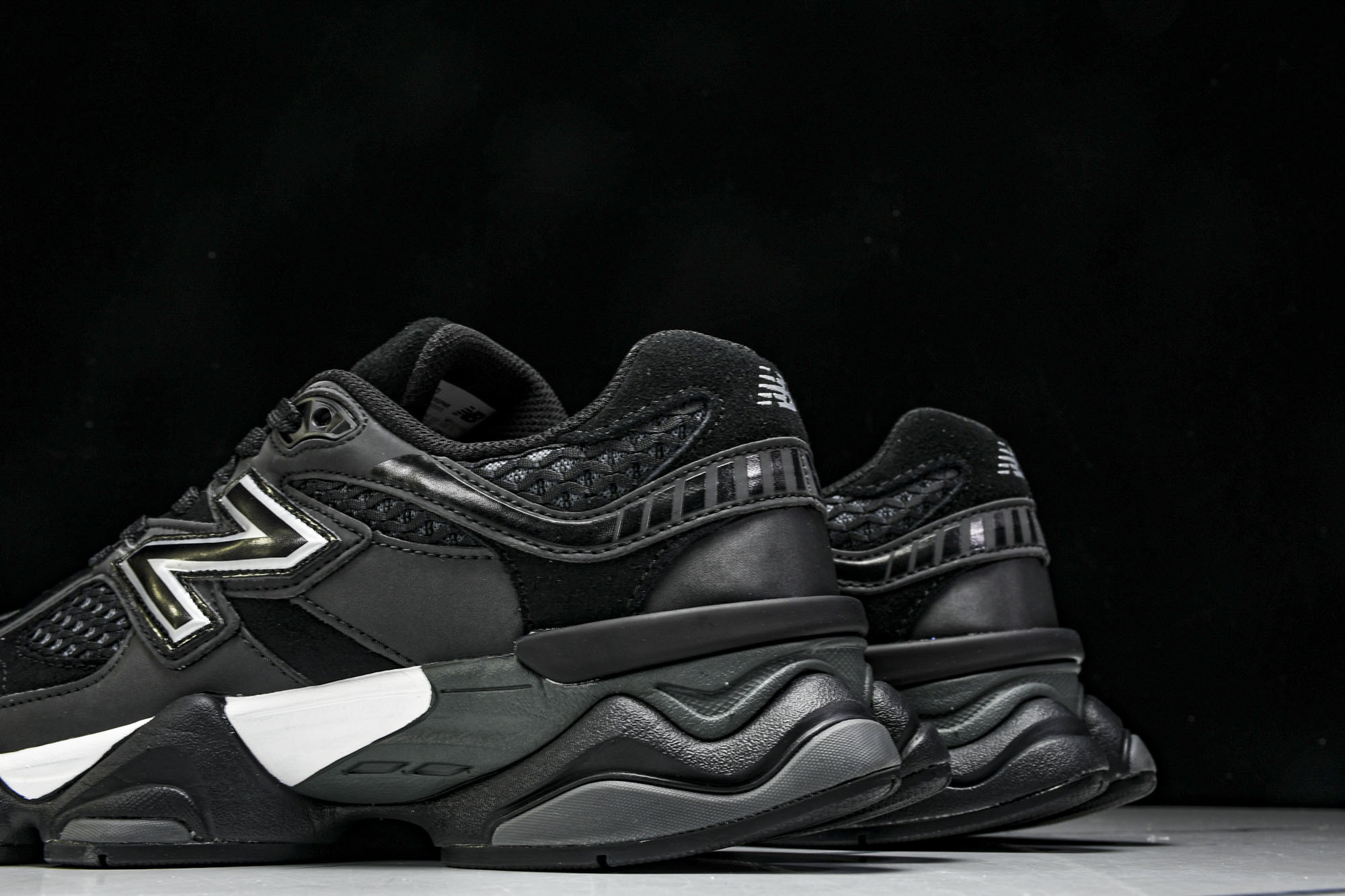 Joe Freshgoods x New Balance NB9060 联名款 复古休闲运动慢跑鞋 U9
