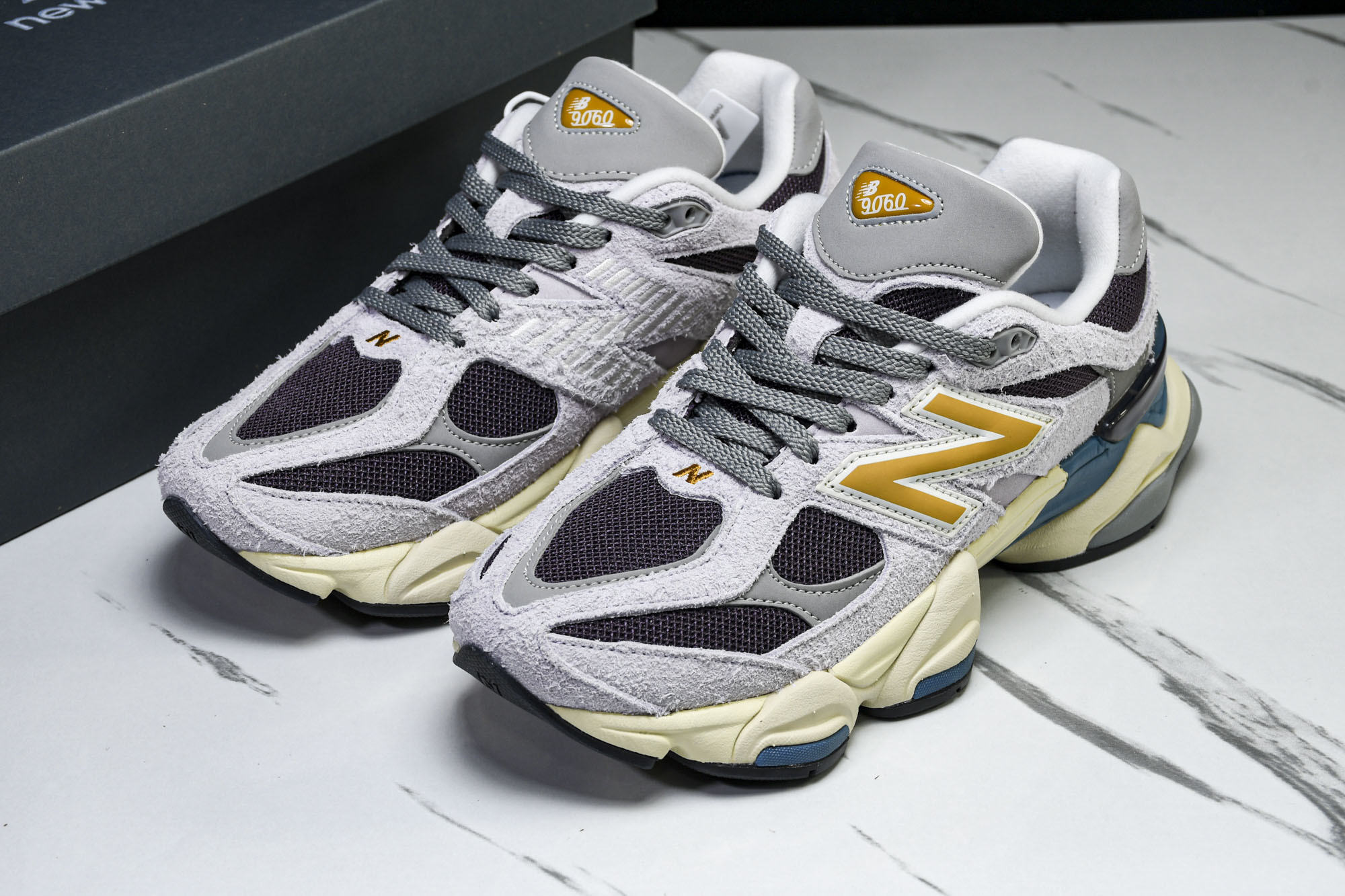 Joe Freshgoods x New Balance NB9060 联名款 复古休闲运动慢跑鞋 U9