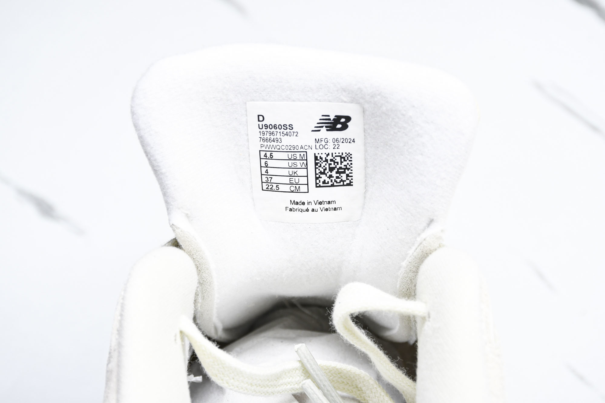 Joe Freshgoods x New Balance NB9060 联名款 复古休闲运动慢跑鞋 U9