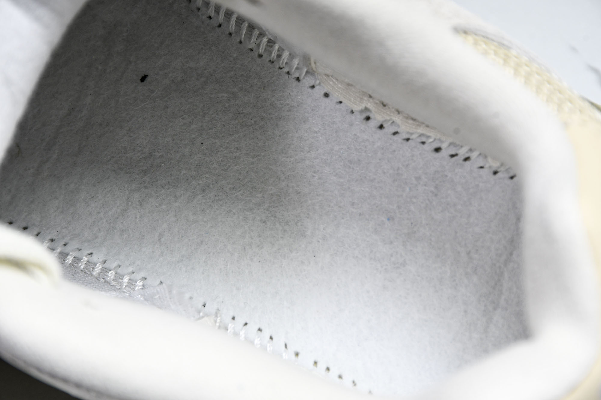 Joe Freshgoods x New Balance NB9060 联名款 复古休闲运动慢跑鞋 U9