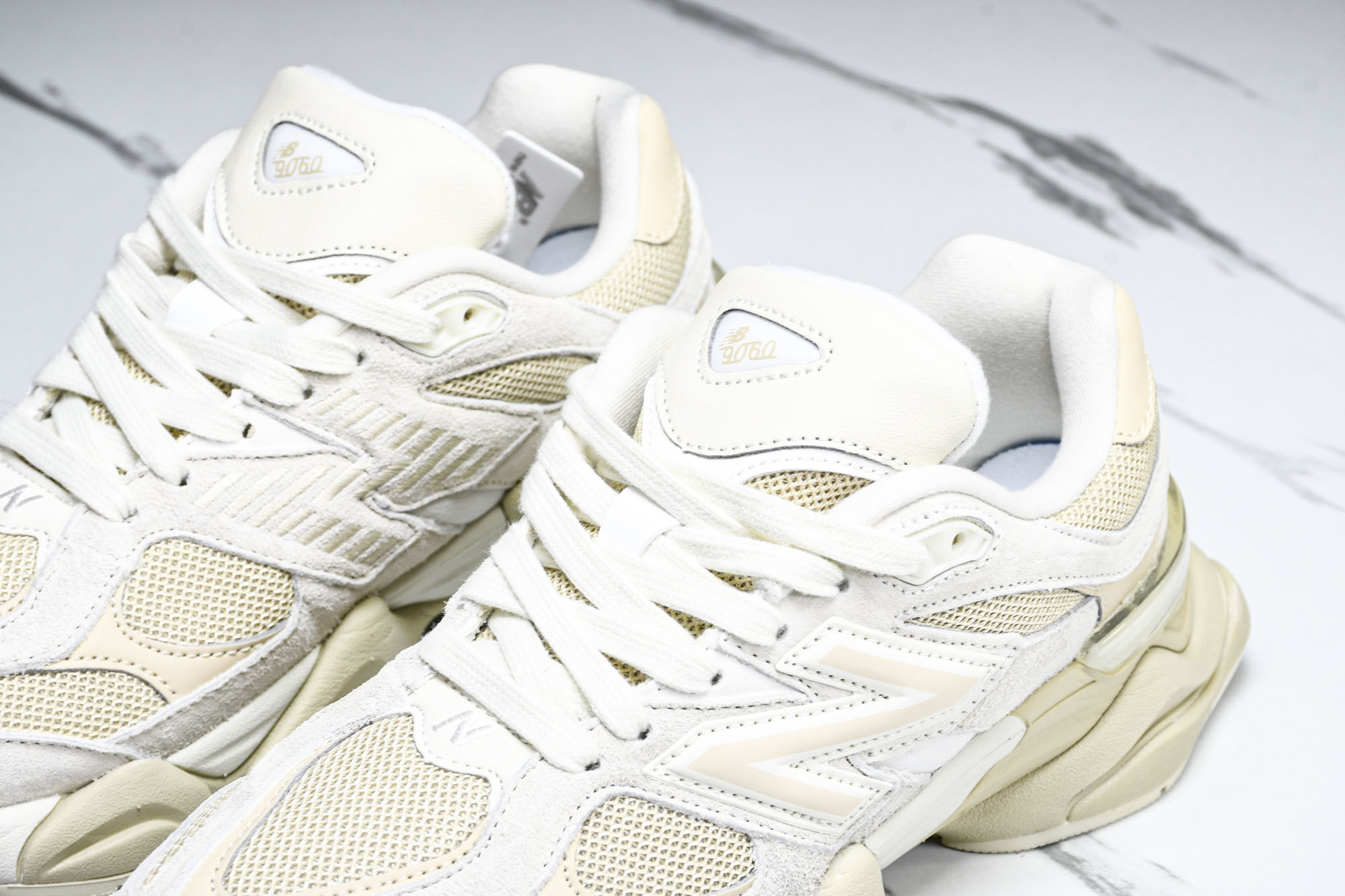 Joe Freshgoods x New Balance NB9060 联名款 复古休闲运动慢跑鞋 U9