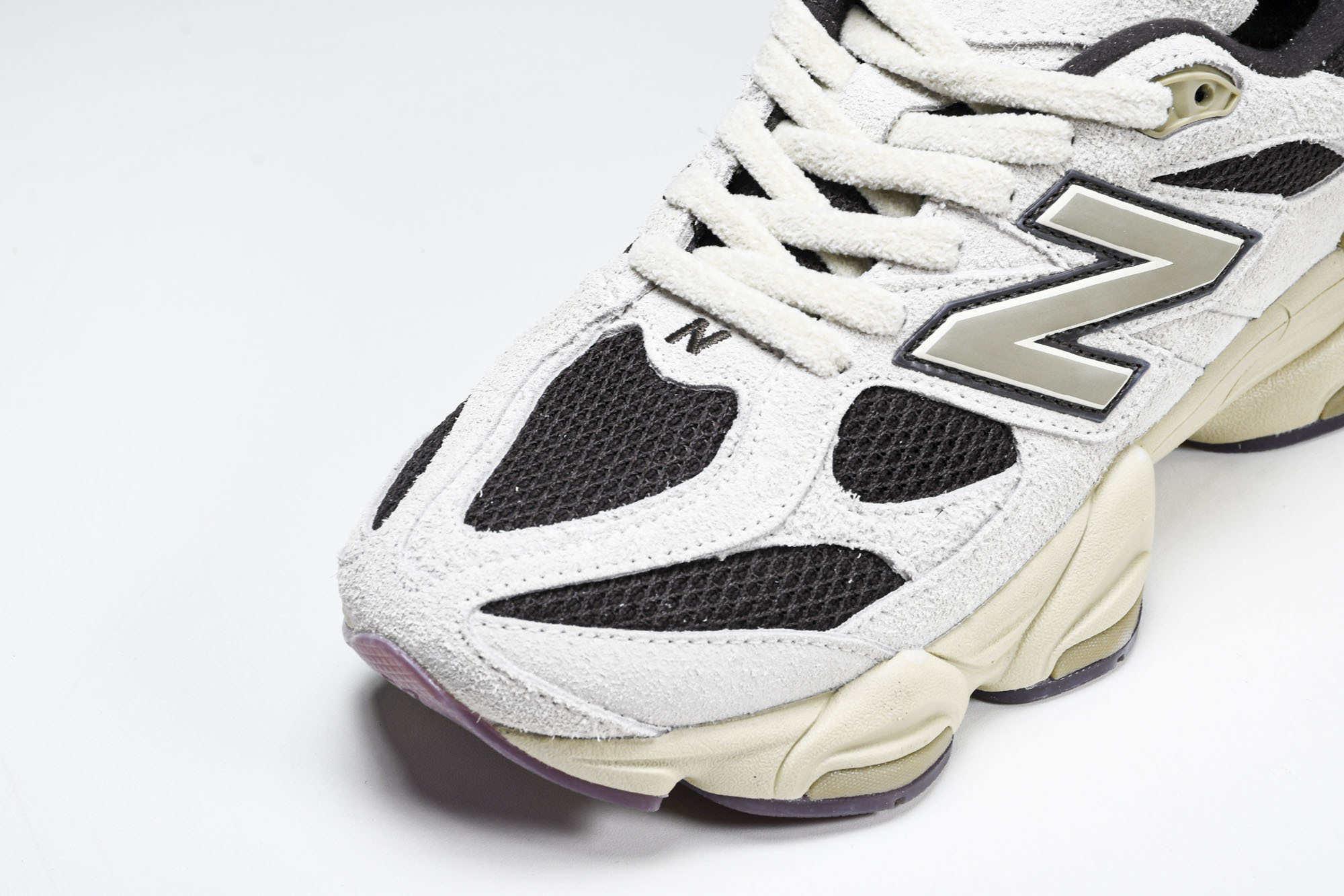 Joe Freshgoods x New Balance NB9060 联名款 复古休闲运动慢跑鞋 U9
